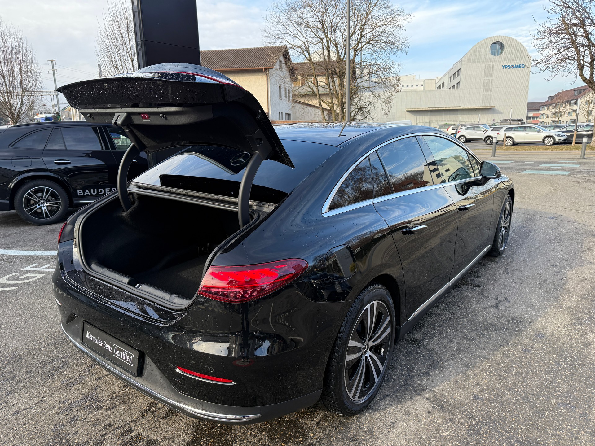 MERCEDES-BENZ EQE 350+-image-7