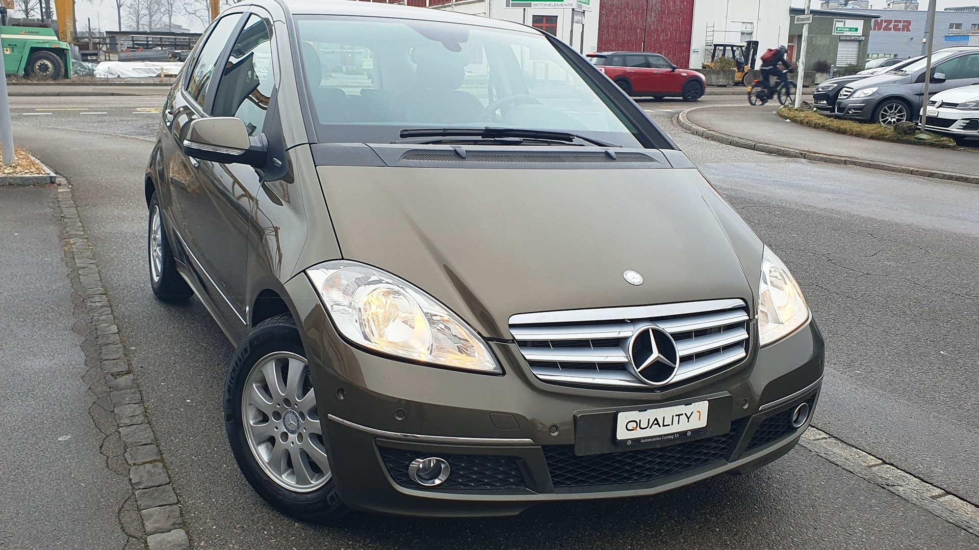MERCEDES-BENZ A 170 Avantgarde Edition A