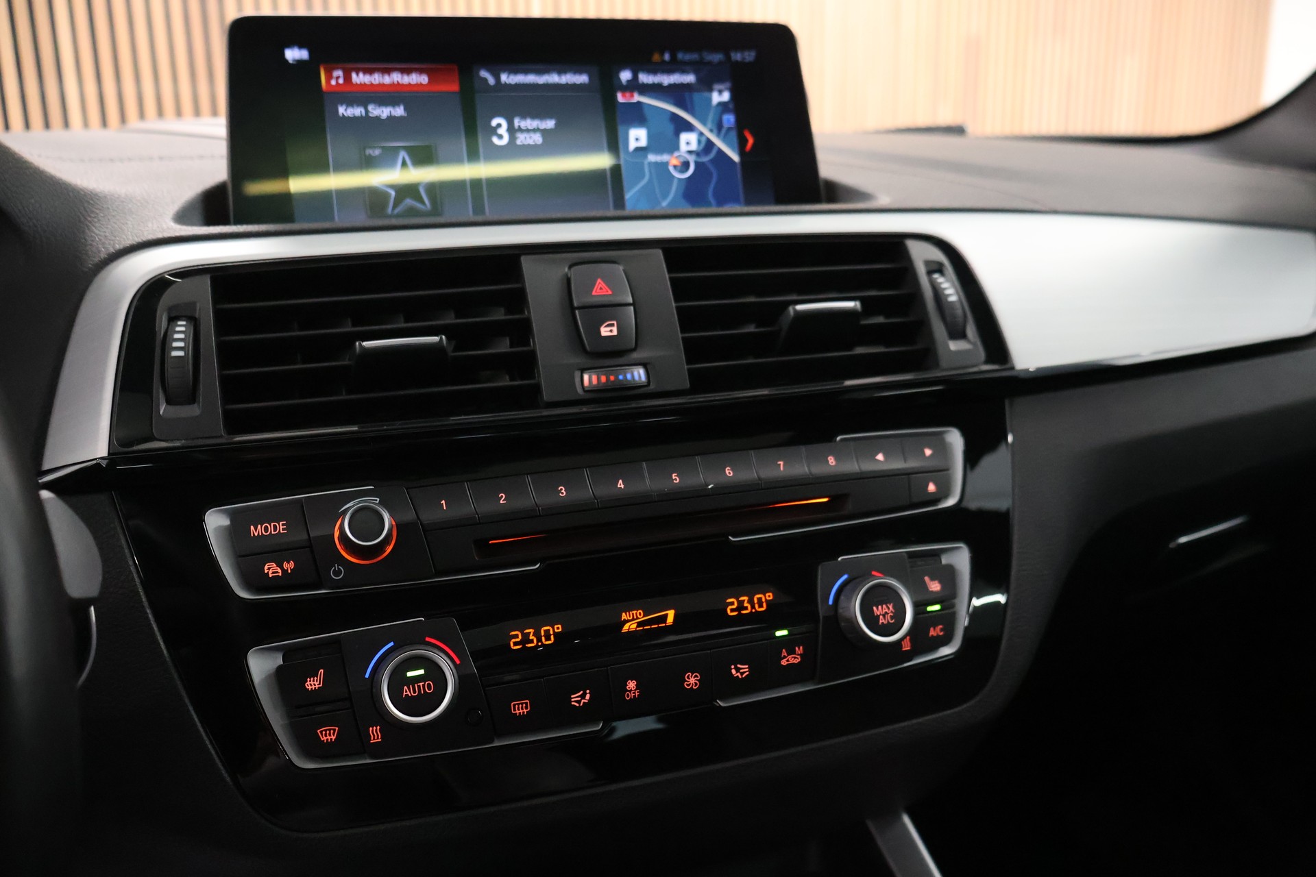 BMW M140i xDrive Steptronic Special Edition-image-20