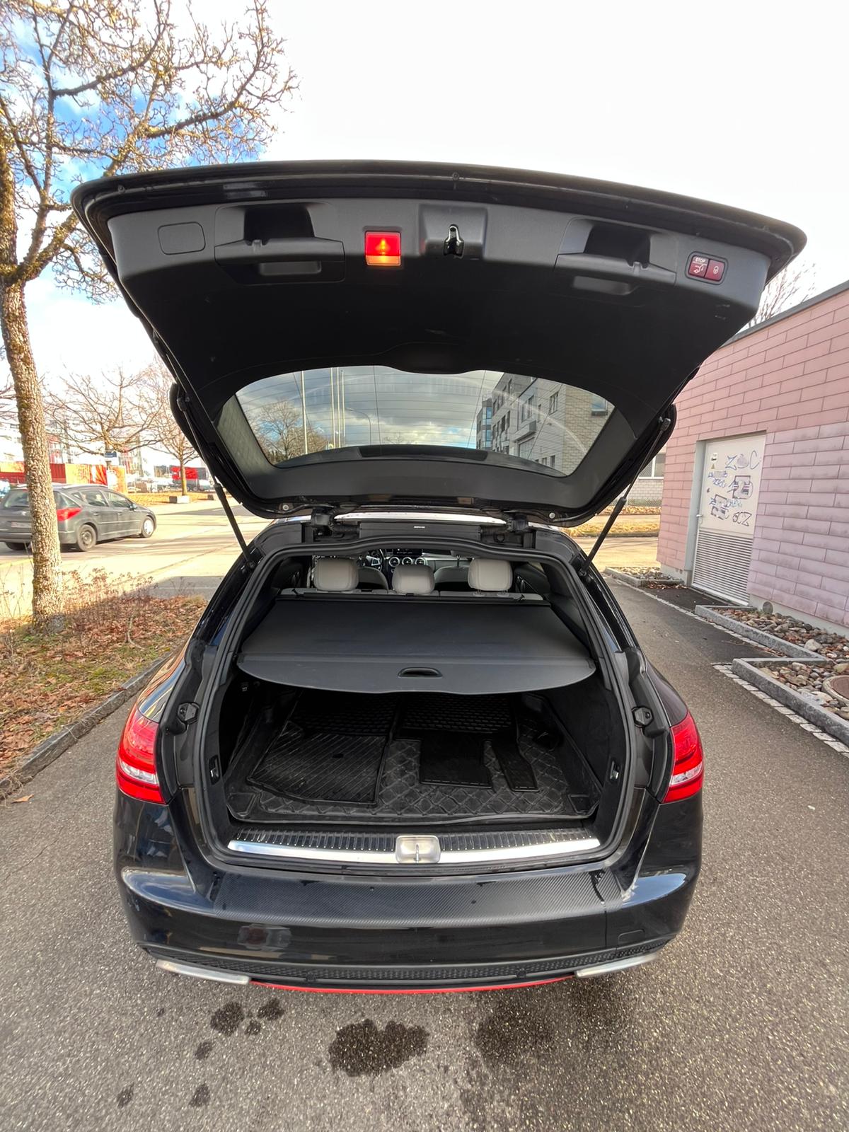 MERCEDES-BENZ C 450 AMG 4Matic 7G-Tronic-image-13