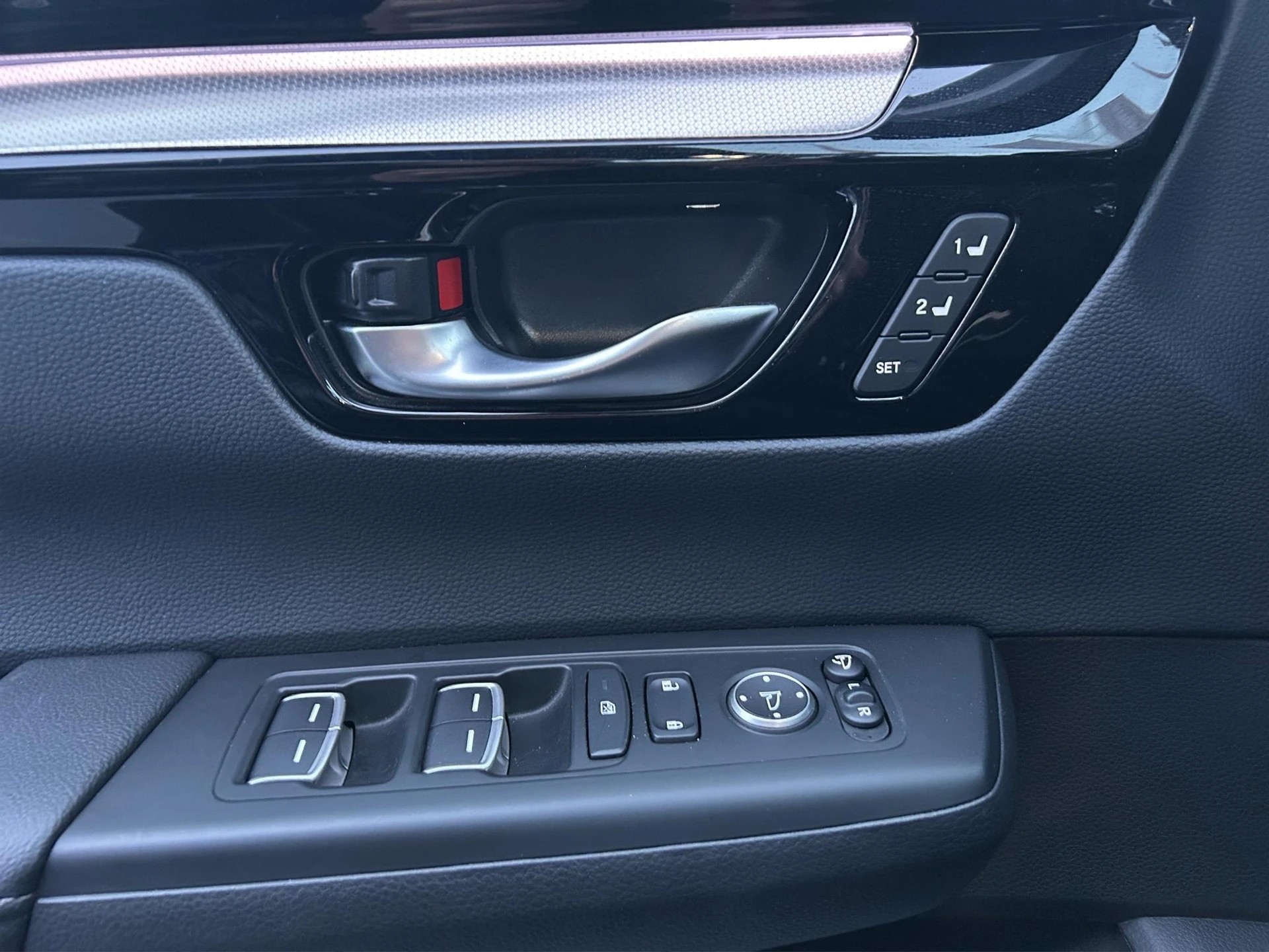 HONDA CR-V 2.0i MMD PHEV Advance 2WD Automatic-image-15