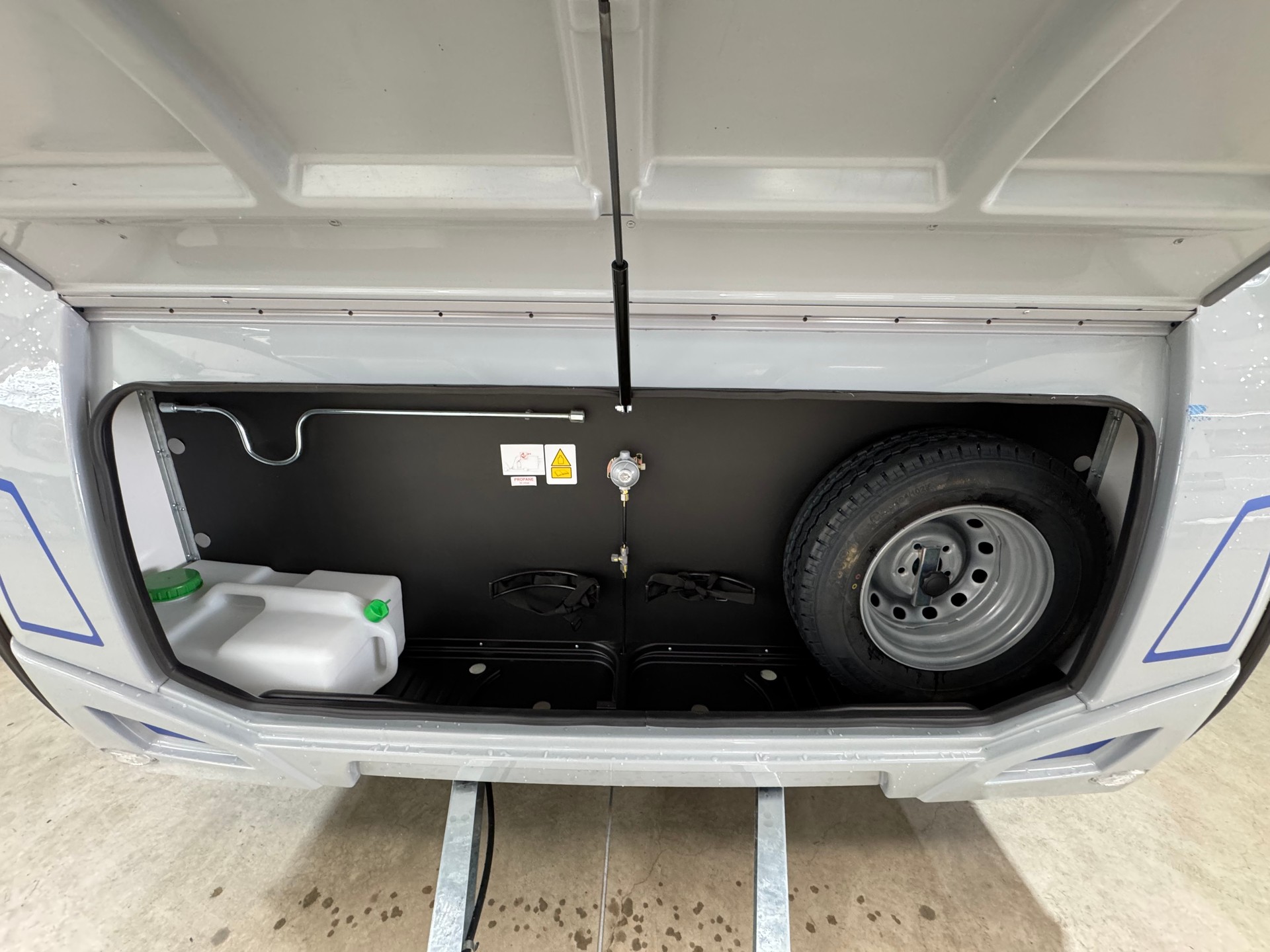 CARAVELAIR Sport Line 492-image-17