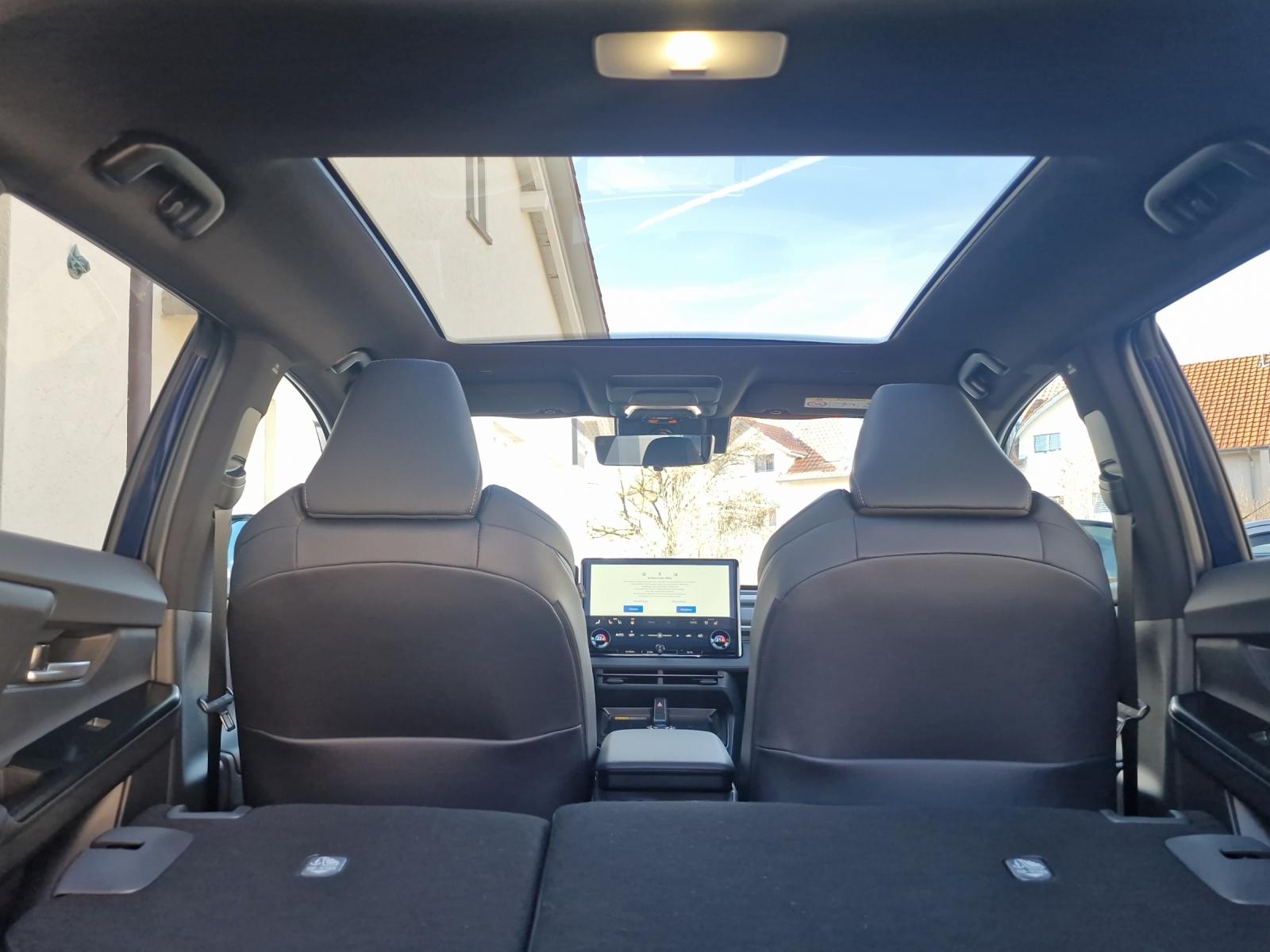SUBARU Solterra eV Luxury AWD-image-14