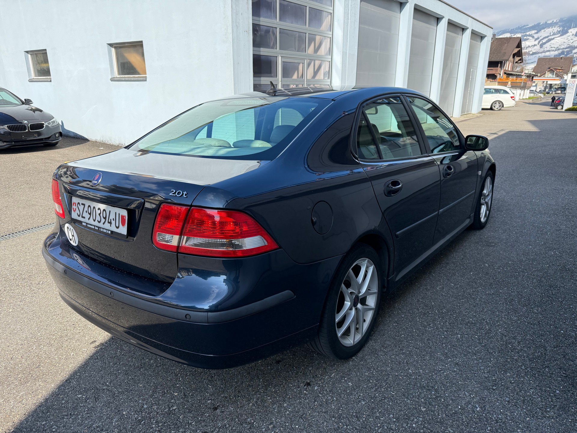 SAAB 9-3 2.0t Arc-showroom-element-3