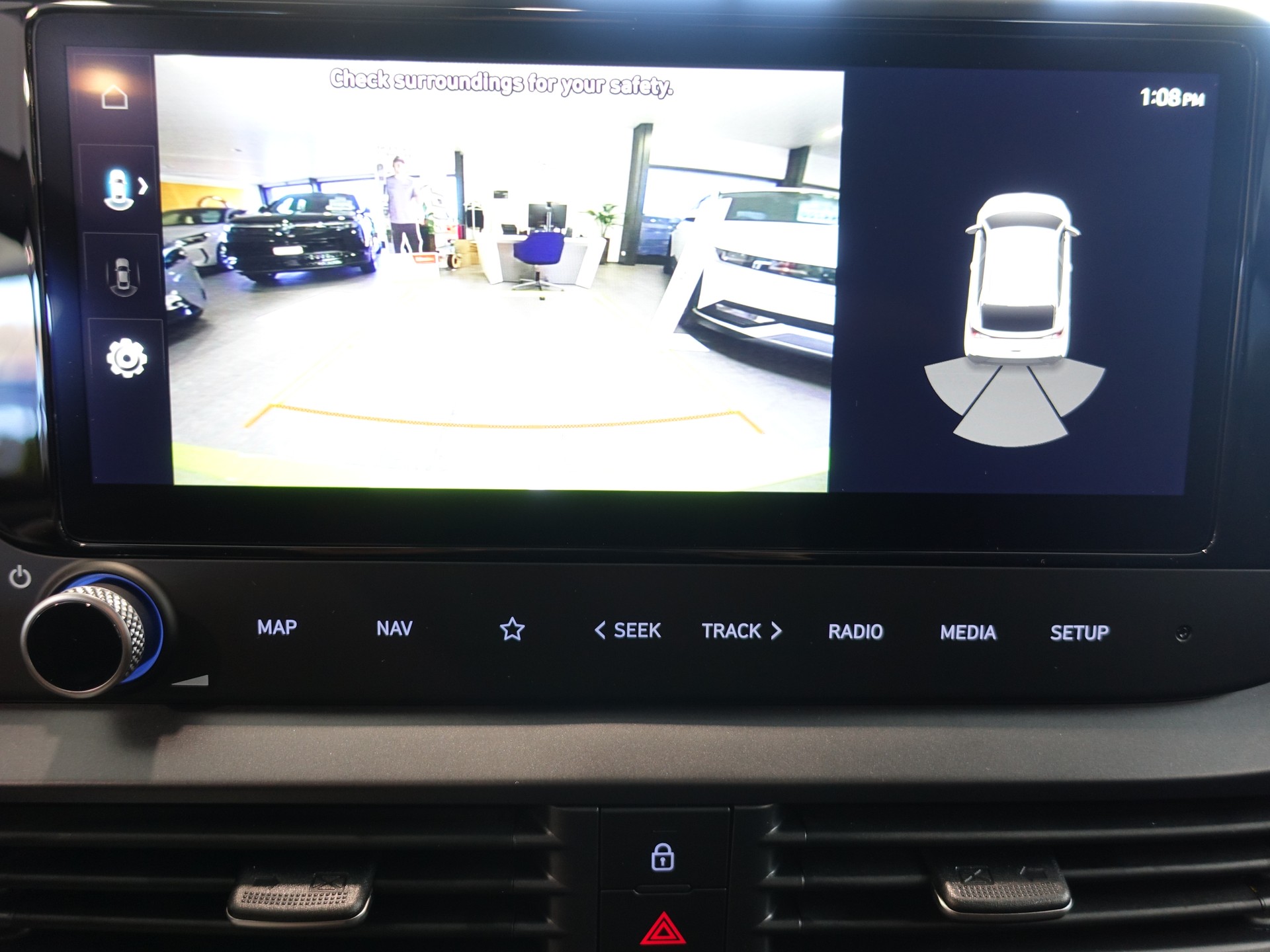HYUNDAI i20 1.0 T-GDi Amplia DCT-image-12