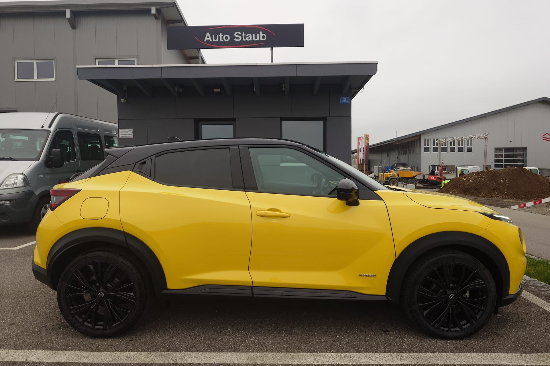 NISSAN Juke 1.6 Hybrid N-Sport-image-1