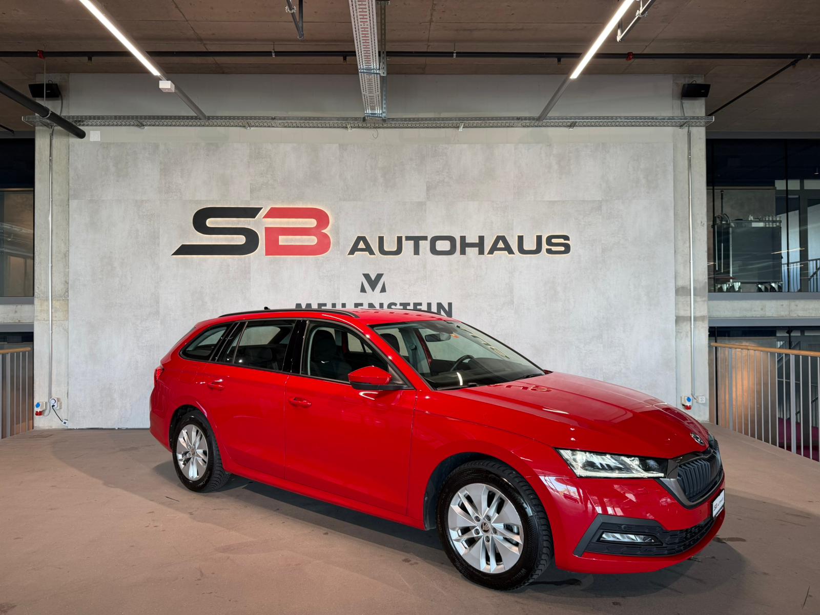 SKODA Octavia Combi 2.0 TDI DSG Ambition-showroom-element-3