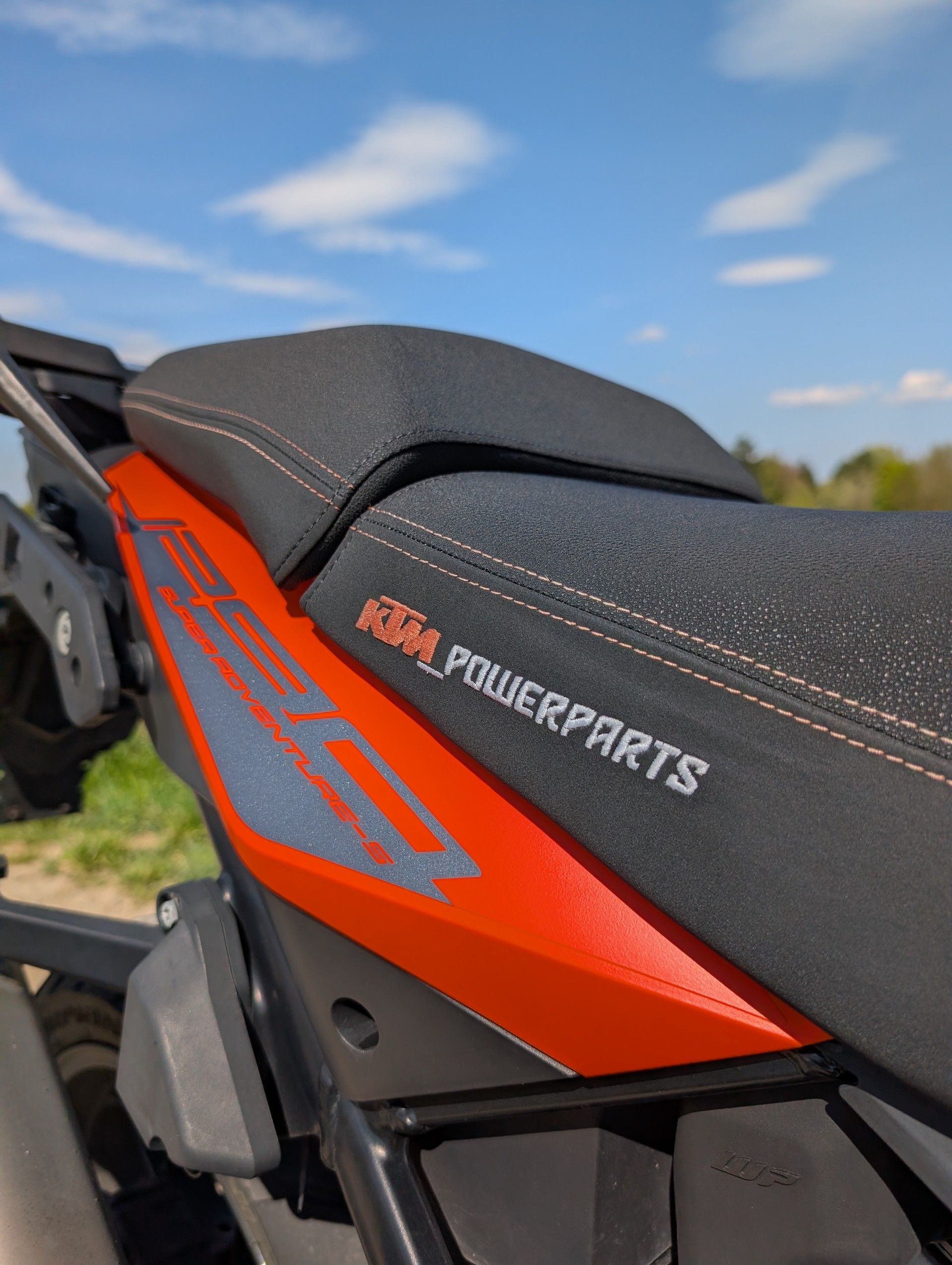 KTM 1290 Super Adventure S ABS mit 3 Koffern, SC Project Auspuff, Griffheizung, ab Servic und unfallfrei-image-8