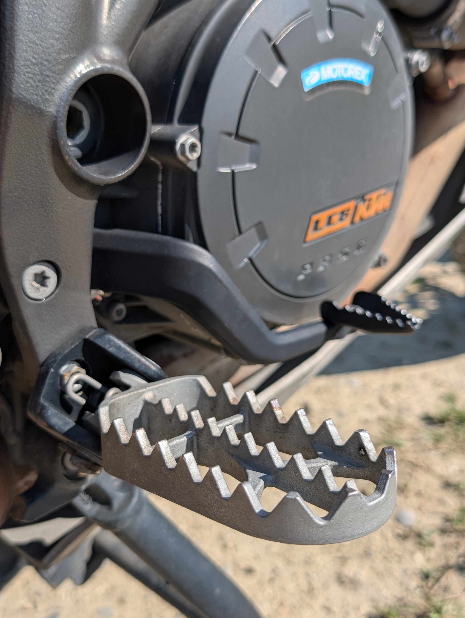 KTM 1290 Super Adventure S ABS mit 3 Koffern, SC Project Auspuff, Griffheizung, ab Servic und unfallfrei-image-10