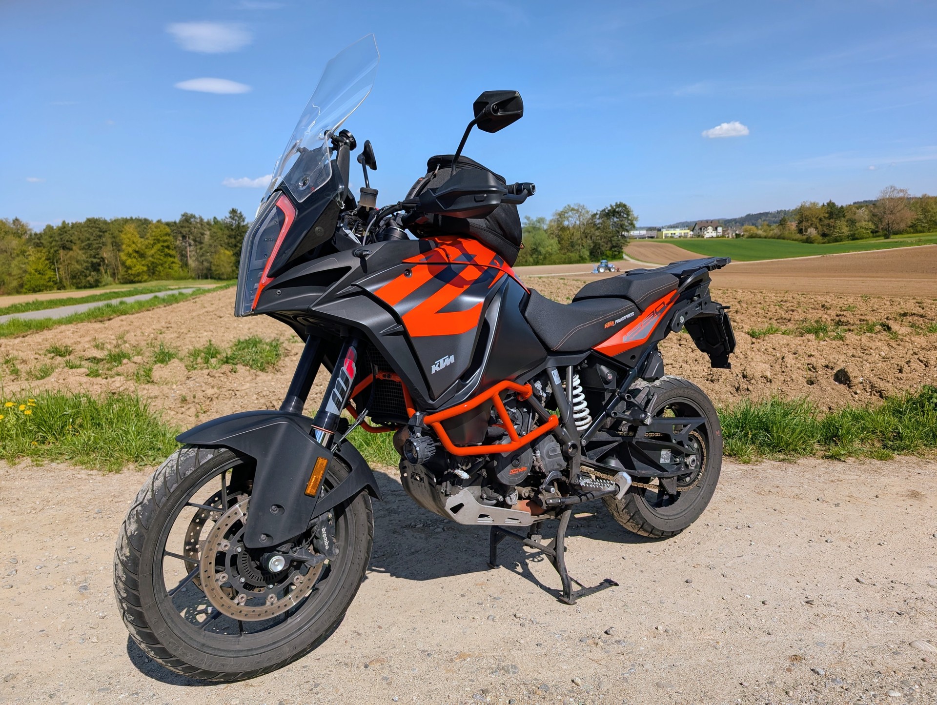 KTM 1290 Super Adventure S ABS mit 3 Koffern, SC Project Auspuff, Griffheizung, ab Servic und unfallfrei-image-1