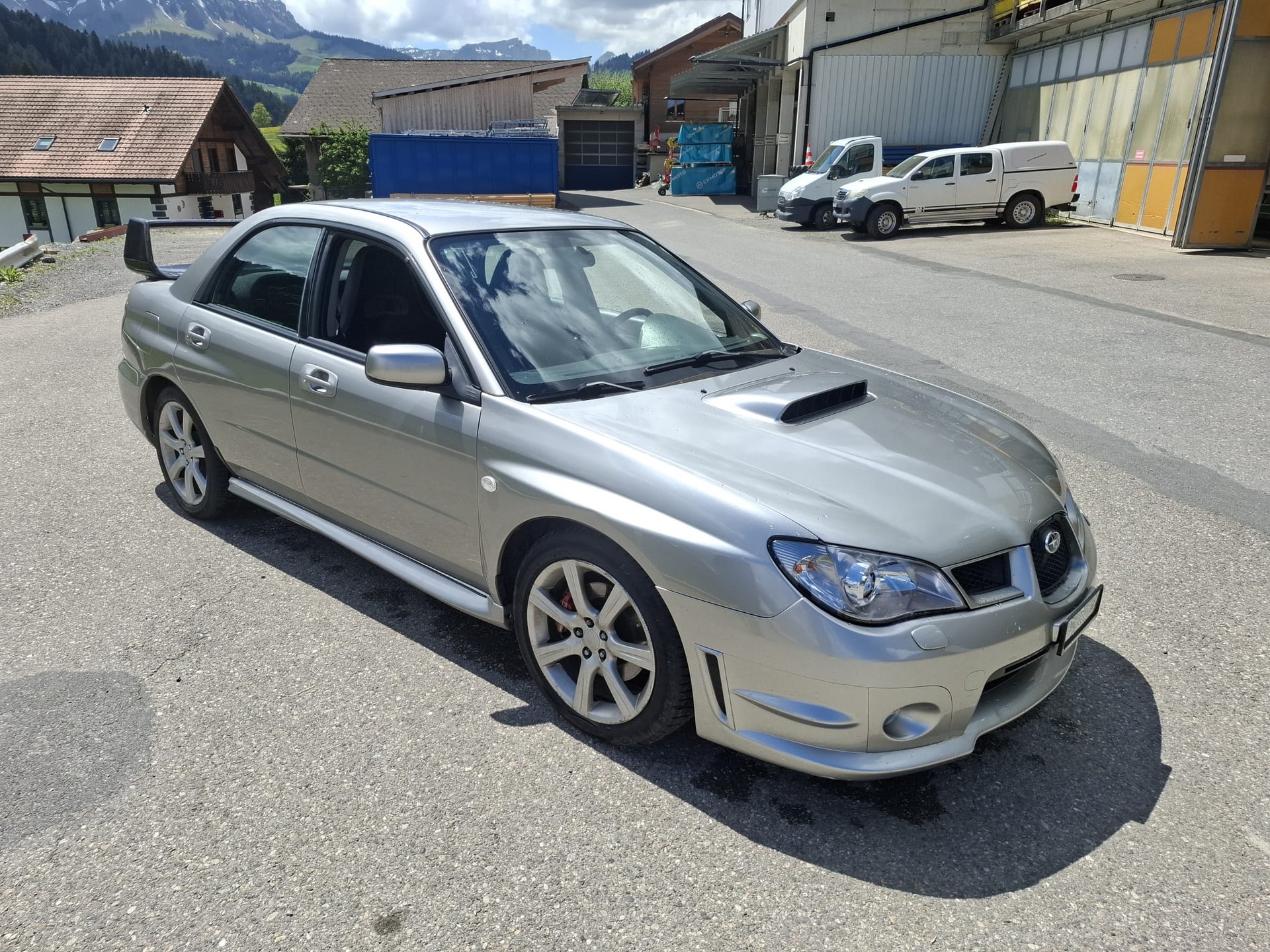 SUBARU Impreza 2.5 Turbo 4WD WRX-showroom-element-3