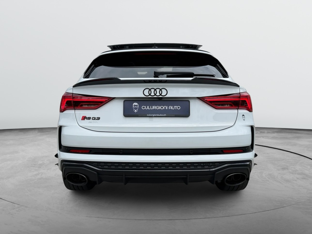 AUDI RS Q3 Sportback quattro S tronic-image-5