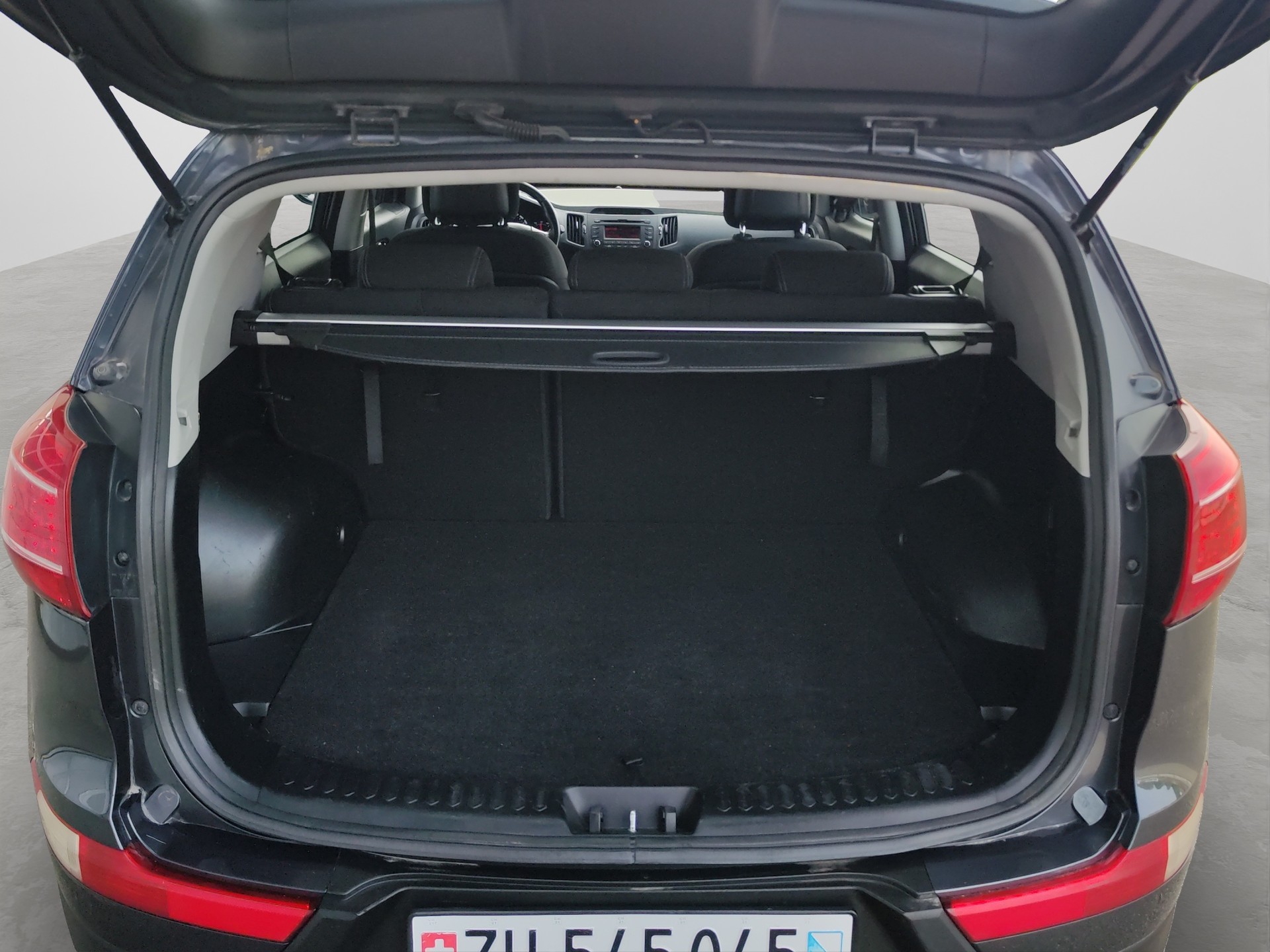 KIA Sportage 2.0 Style 4WD-image-23