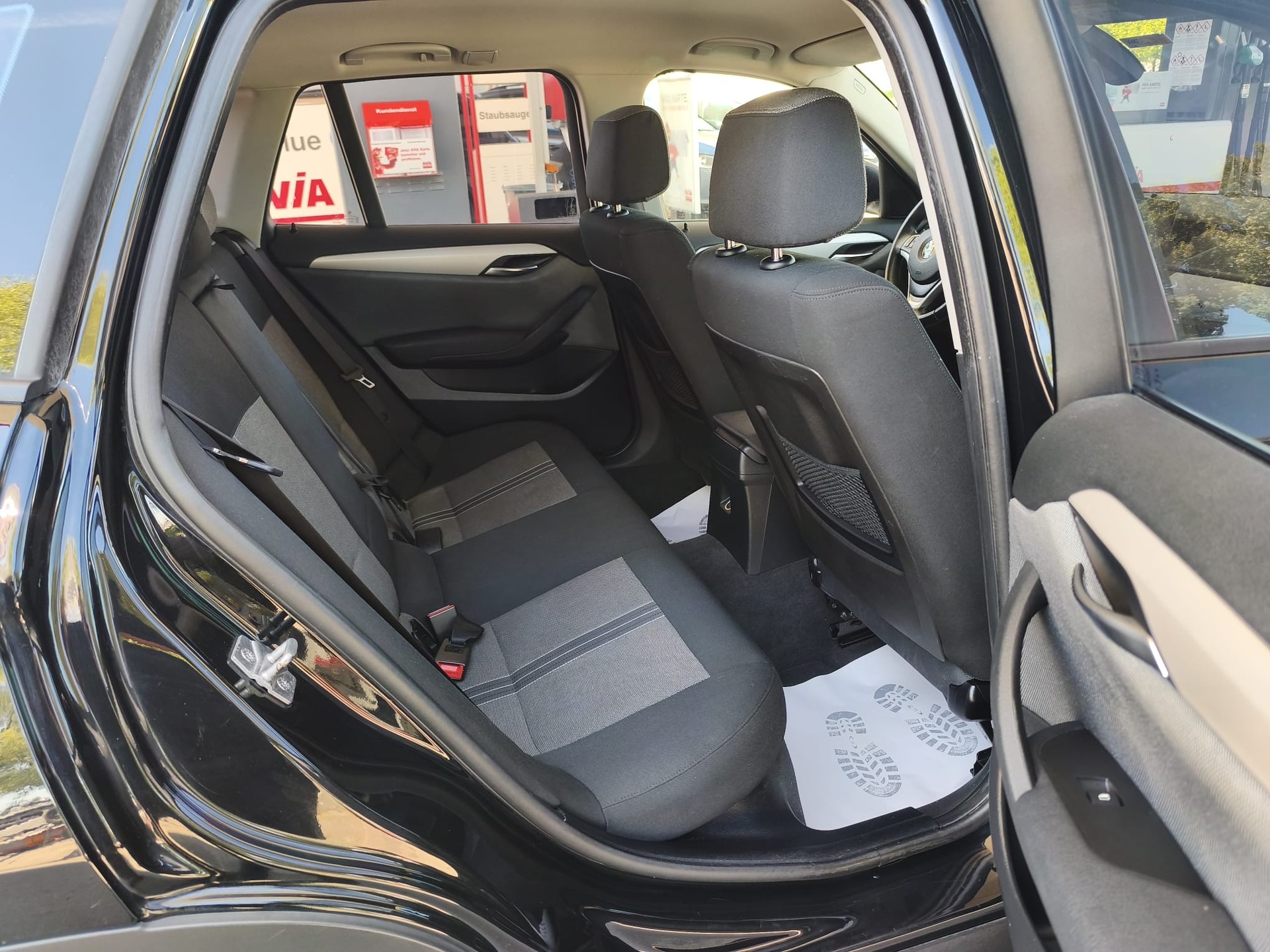 BMW X1 xDrive 20i Sport Line Steptronic-image-10
