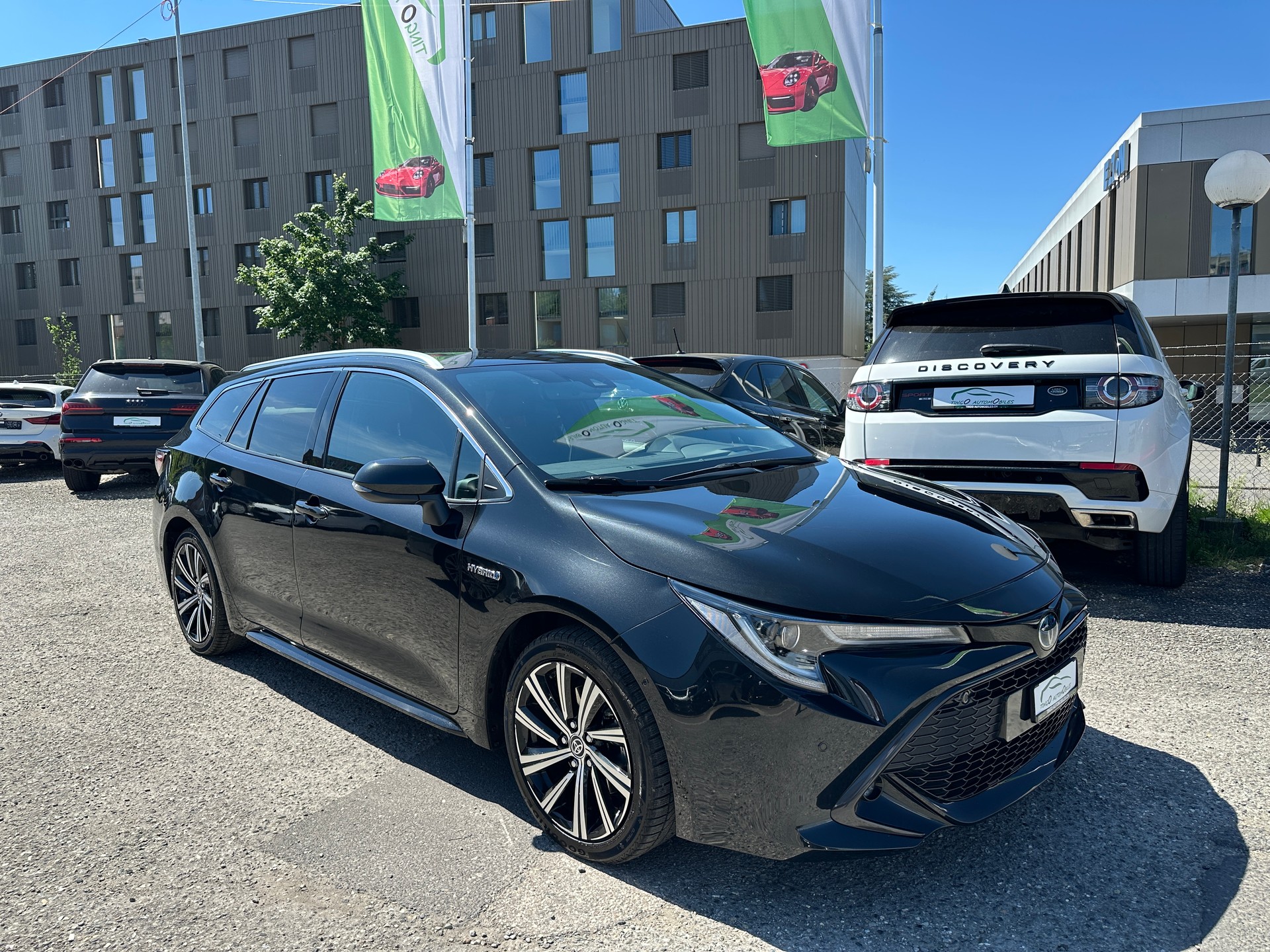 TOYOTA Corolla Touring Sports 2.0 HSD Trend e-CVT-showroom-element-3