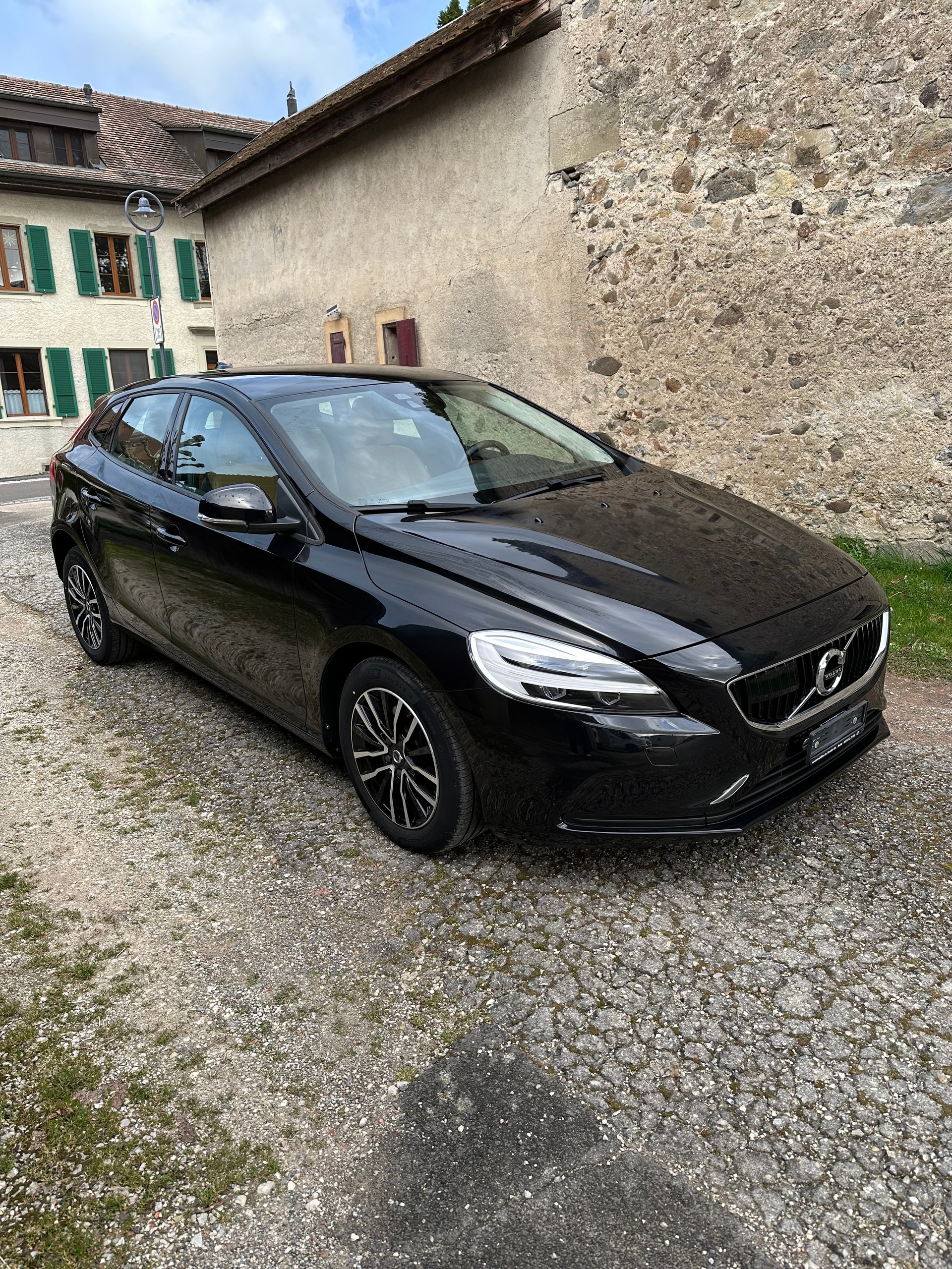VOLVO D2-image-1