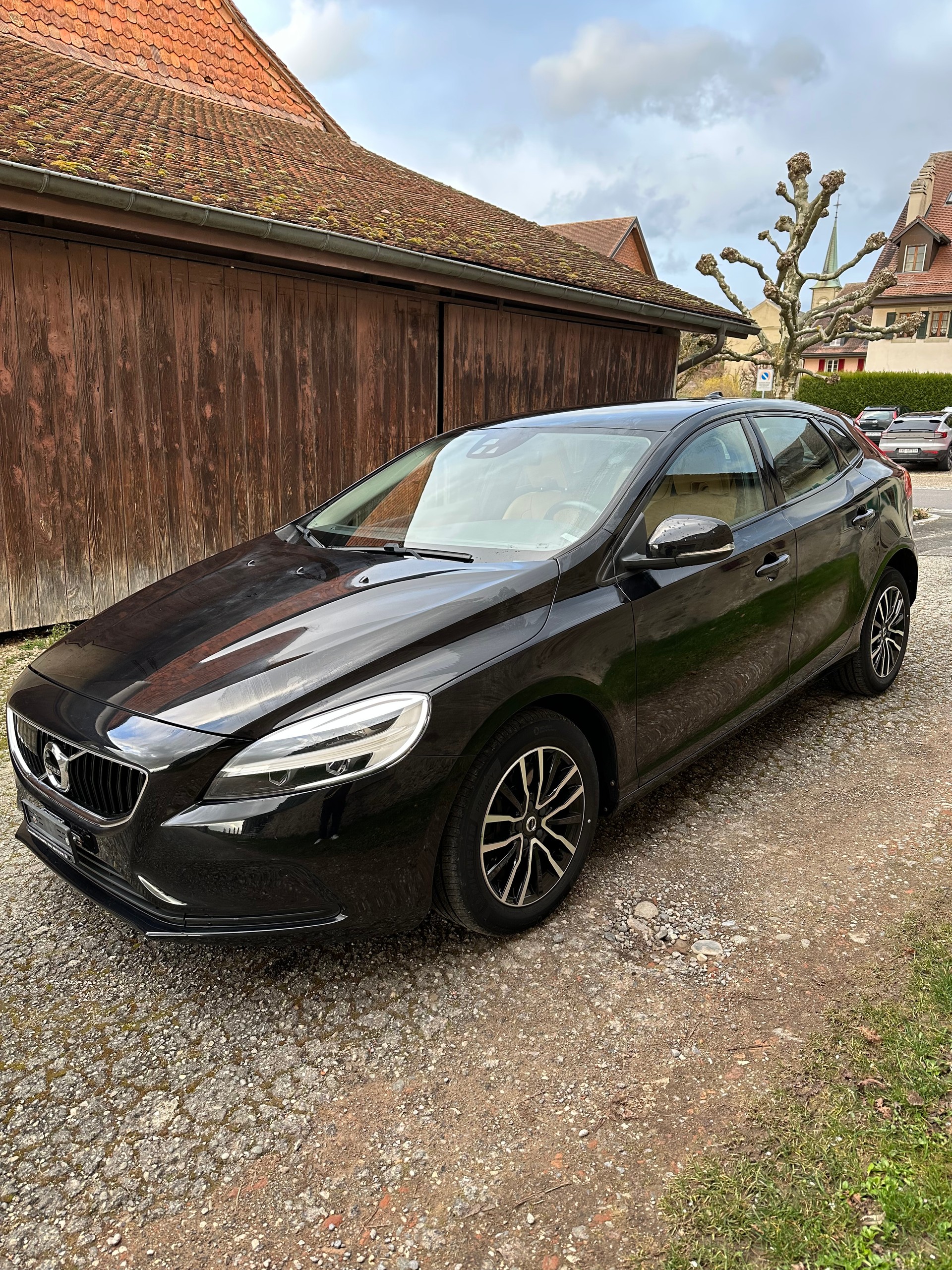 VOLVO D2