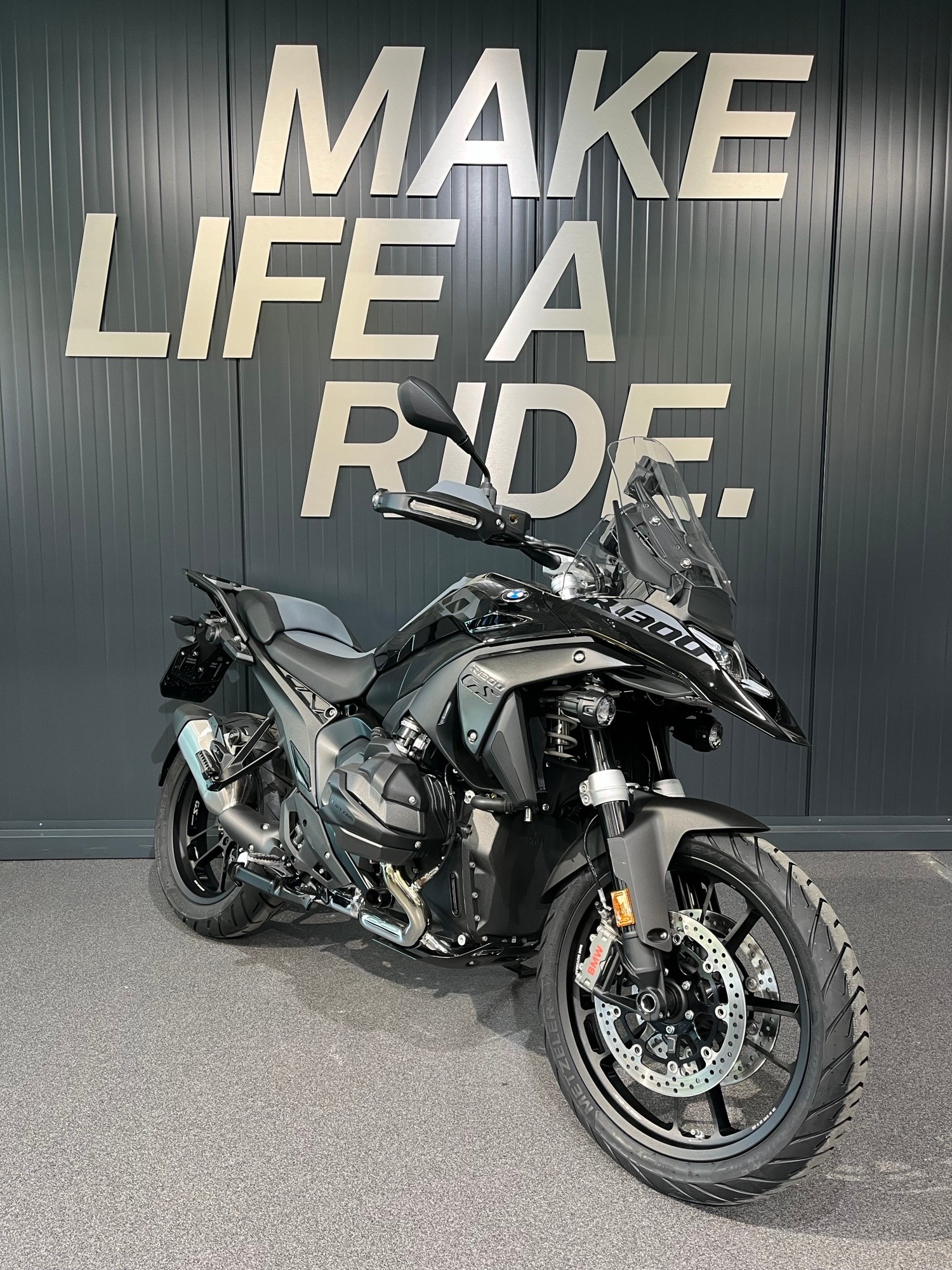 BMW R 1300 GS-showroom-element-1