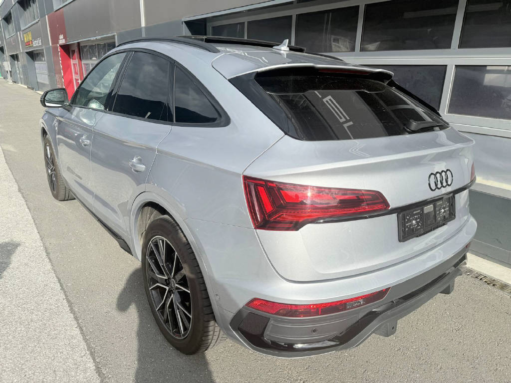 AUDI Q5 Sportback 2.0 40 TDI S Line quattro S-Tronic CH Suspension Pneumatique-image-4
