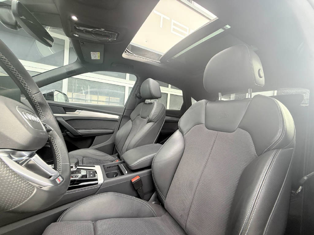 AUDI Q5 Sportback 2.0 40 TDI S Line quattro S-Tronic CH Suspension Pneumatique-image-6