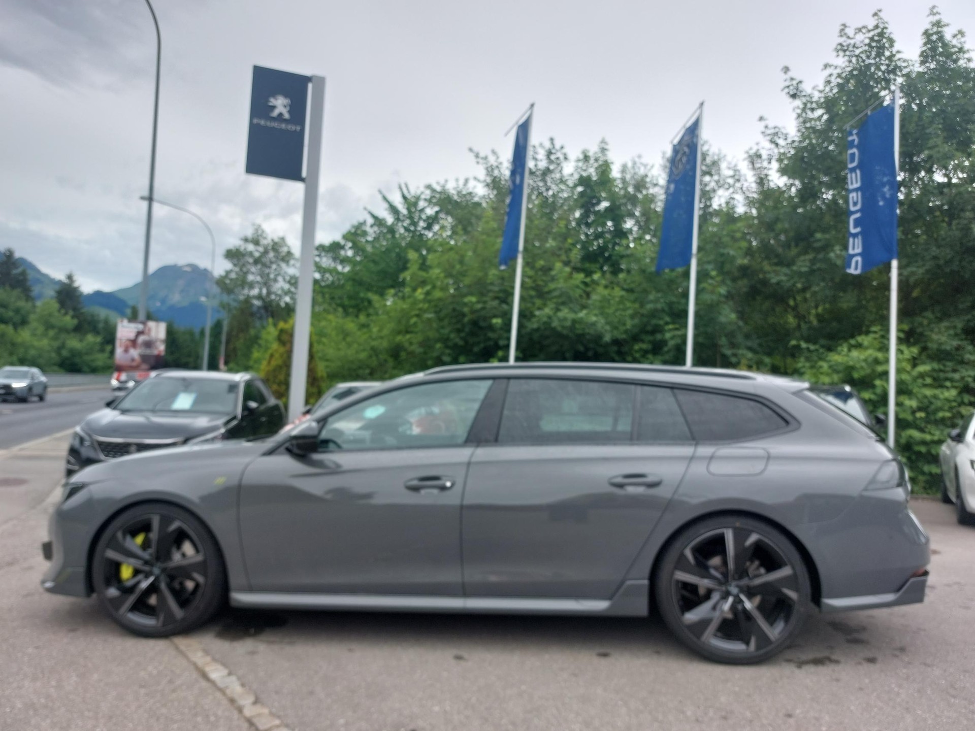 PEUGEOT 508 SW Hybrid4 360 e Sport Engineered