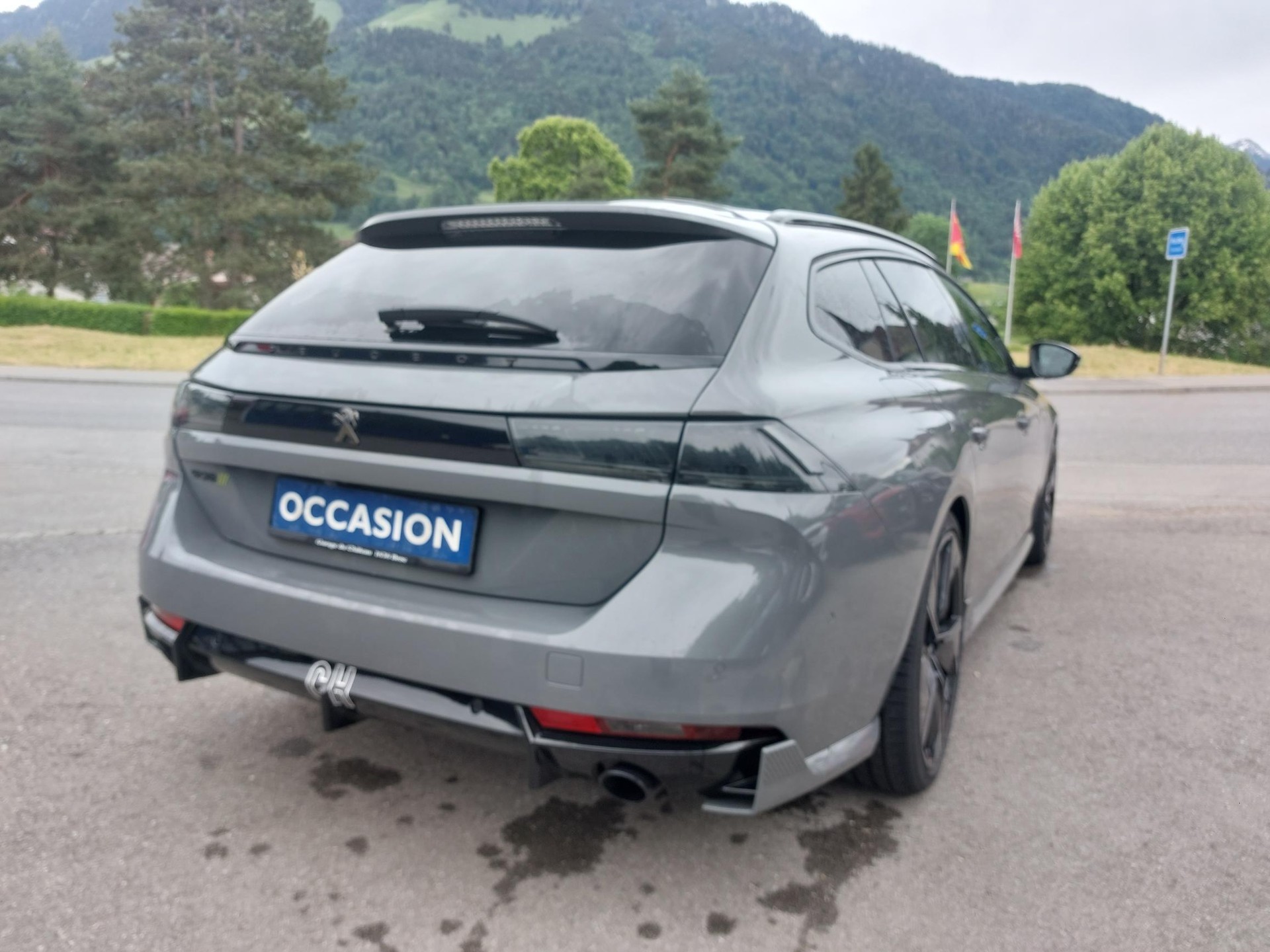 PEUGEOT 508 SW Hybrid4 360 e Sport Engineered-image-3