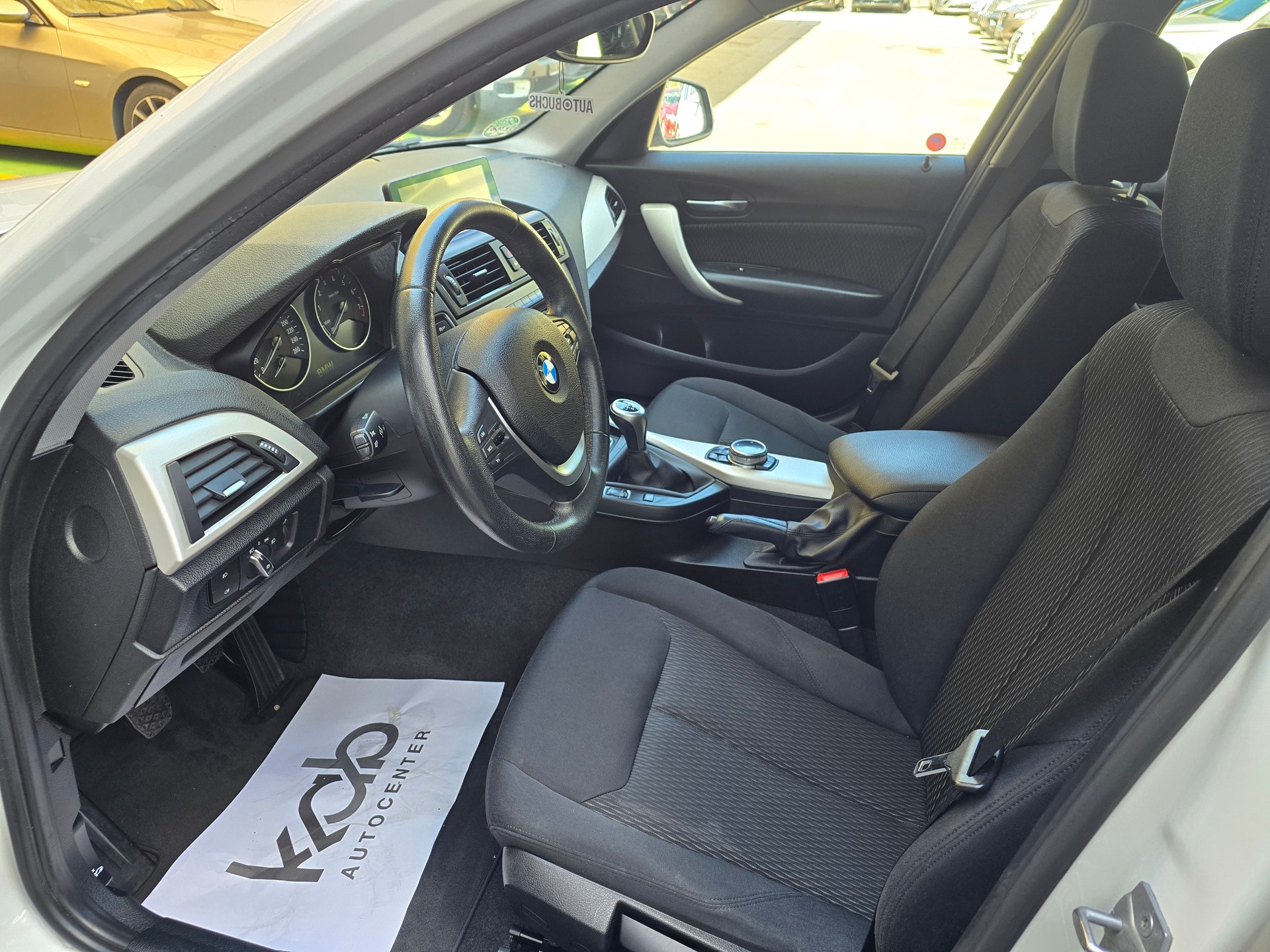 BMW 116i-image-11