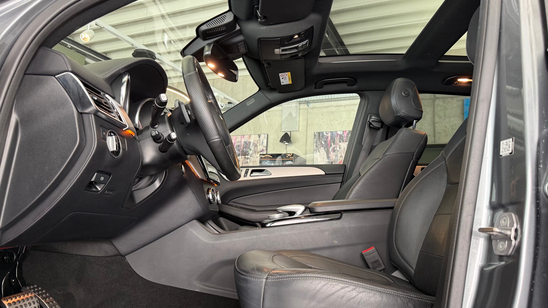 MERCEDES-BENZ GLE 43 AMG-image-17
