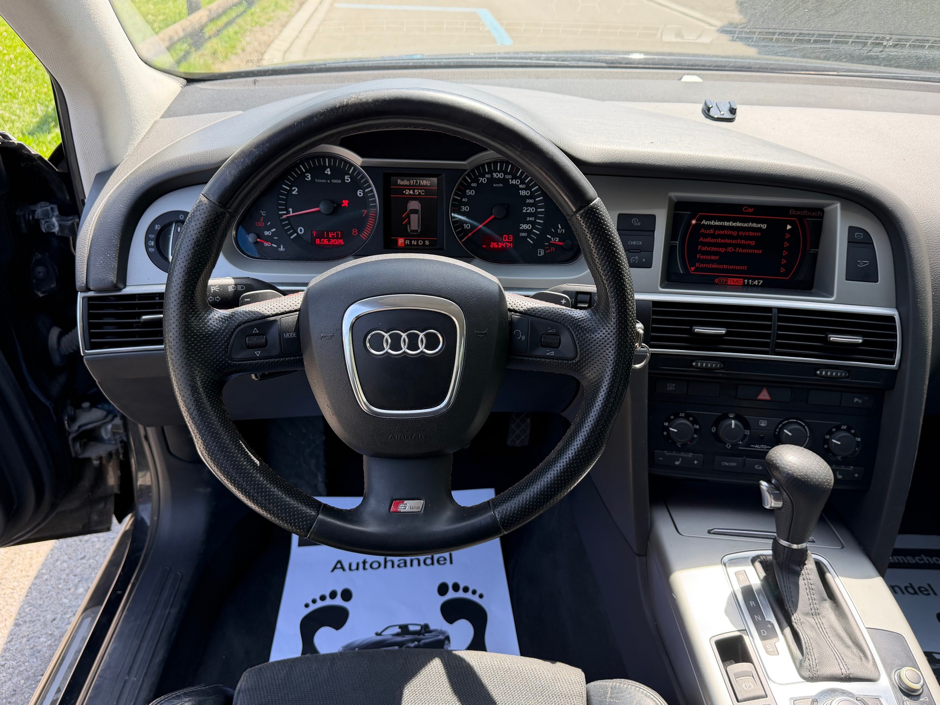 AUDI A6 Avant 2.8 V6 FSI quattro tiptronic-image-12