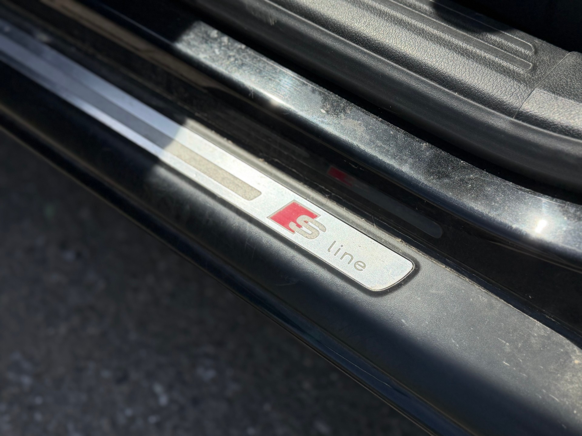 AUDI A6 Avant 2.8 V6 FSI quattro tiptronic-image-15
