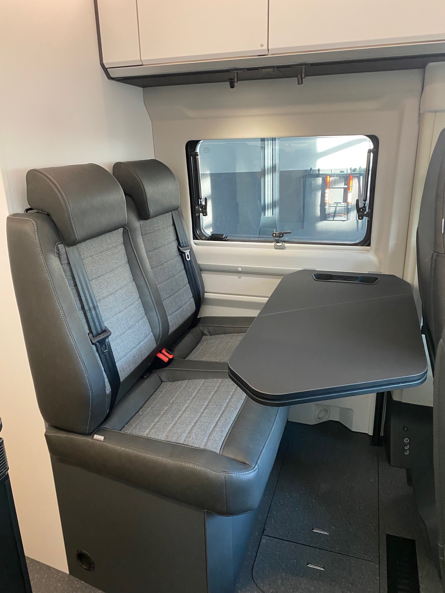 ADRIA TWIN 600 SLB-image-6