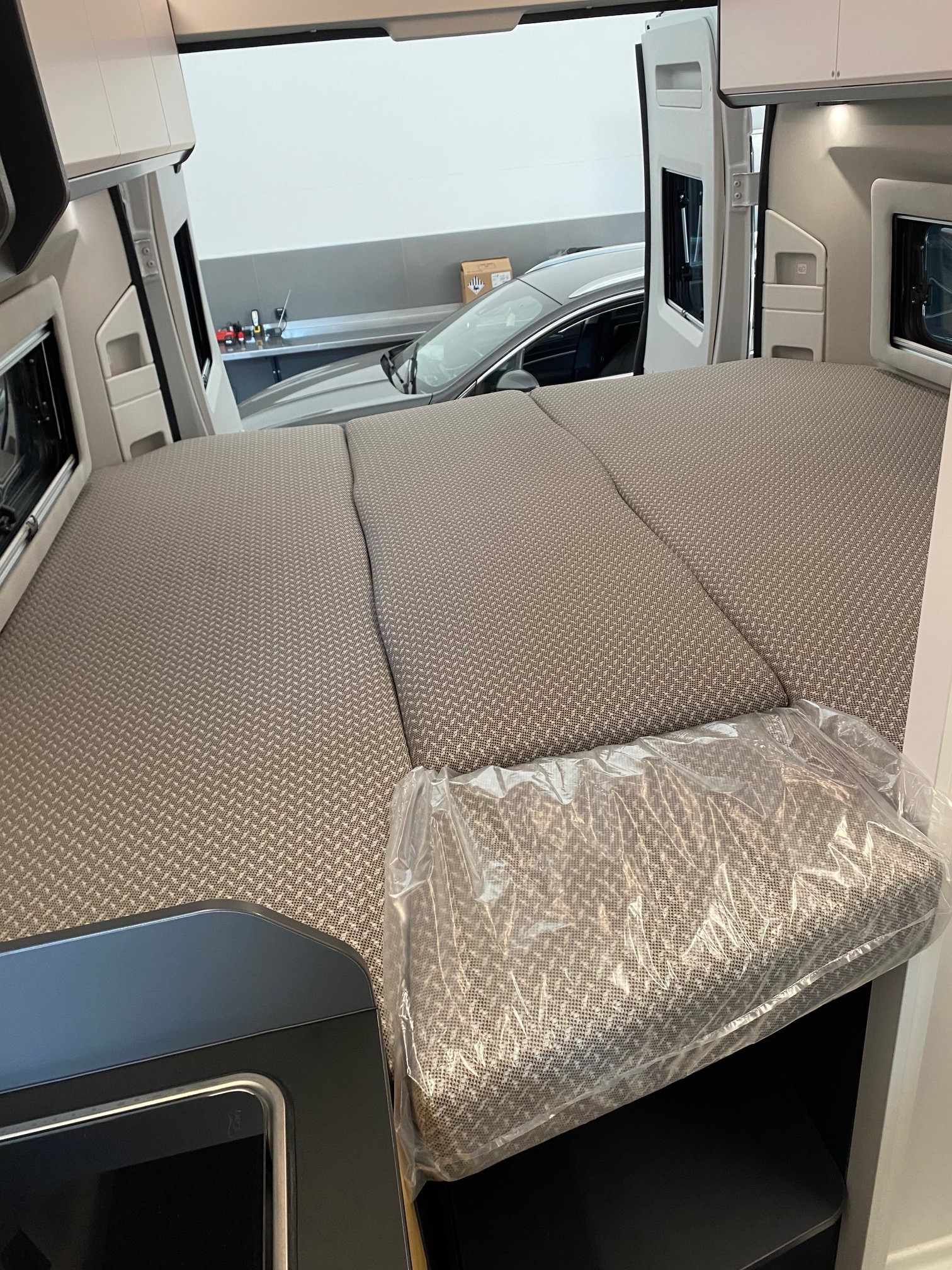 ADRIA TWIN 600 SLB-image-11
