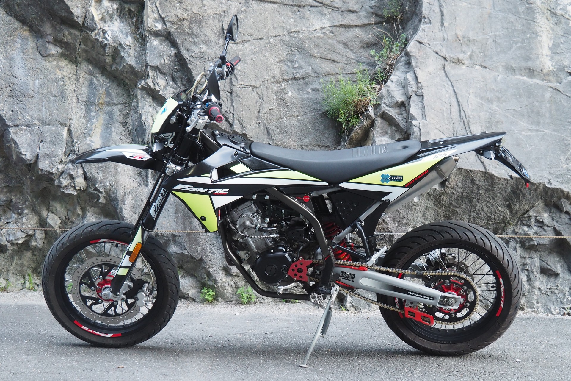 FANTIC XMF 125 Motard-image-3