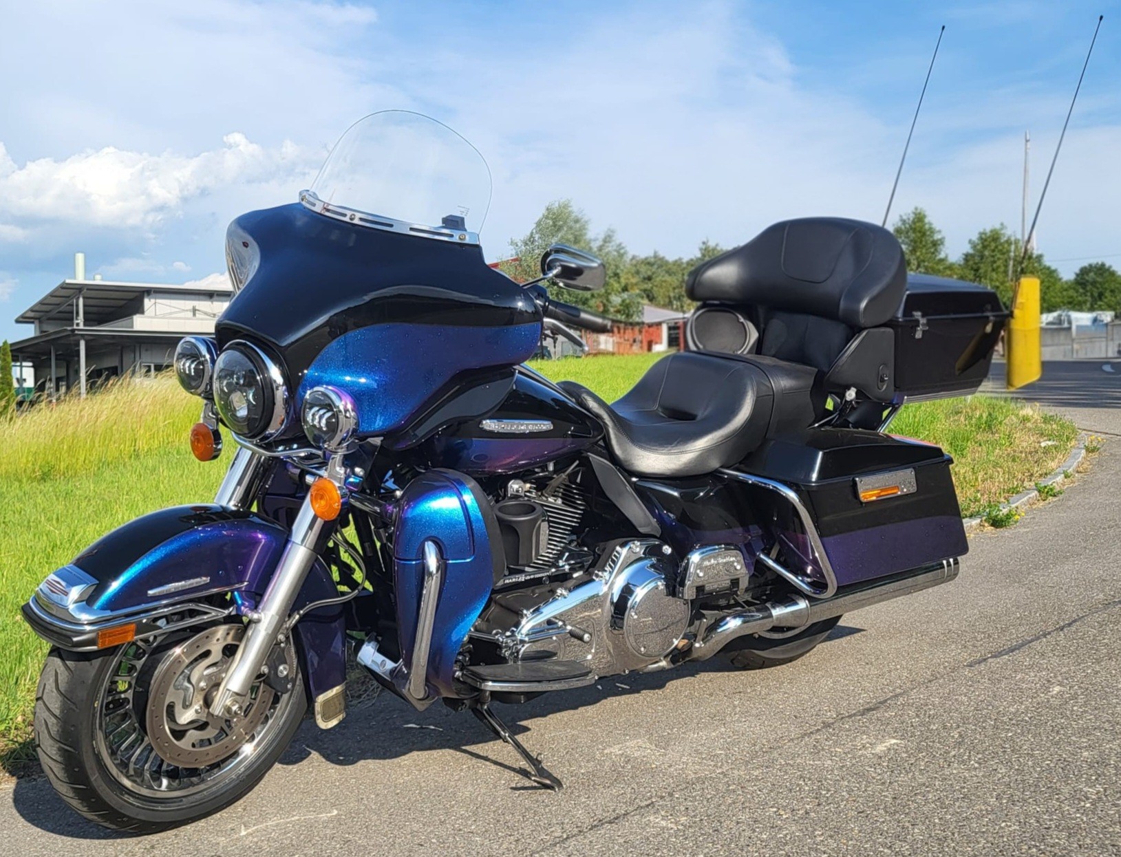 HARLEY-DAVIDSON FLHTK Electra Glide Ultra Limited-Edition 2010 mit Jekyll and Hyde Auspuffanlage-image-10