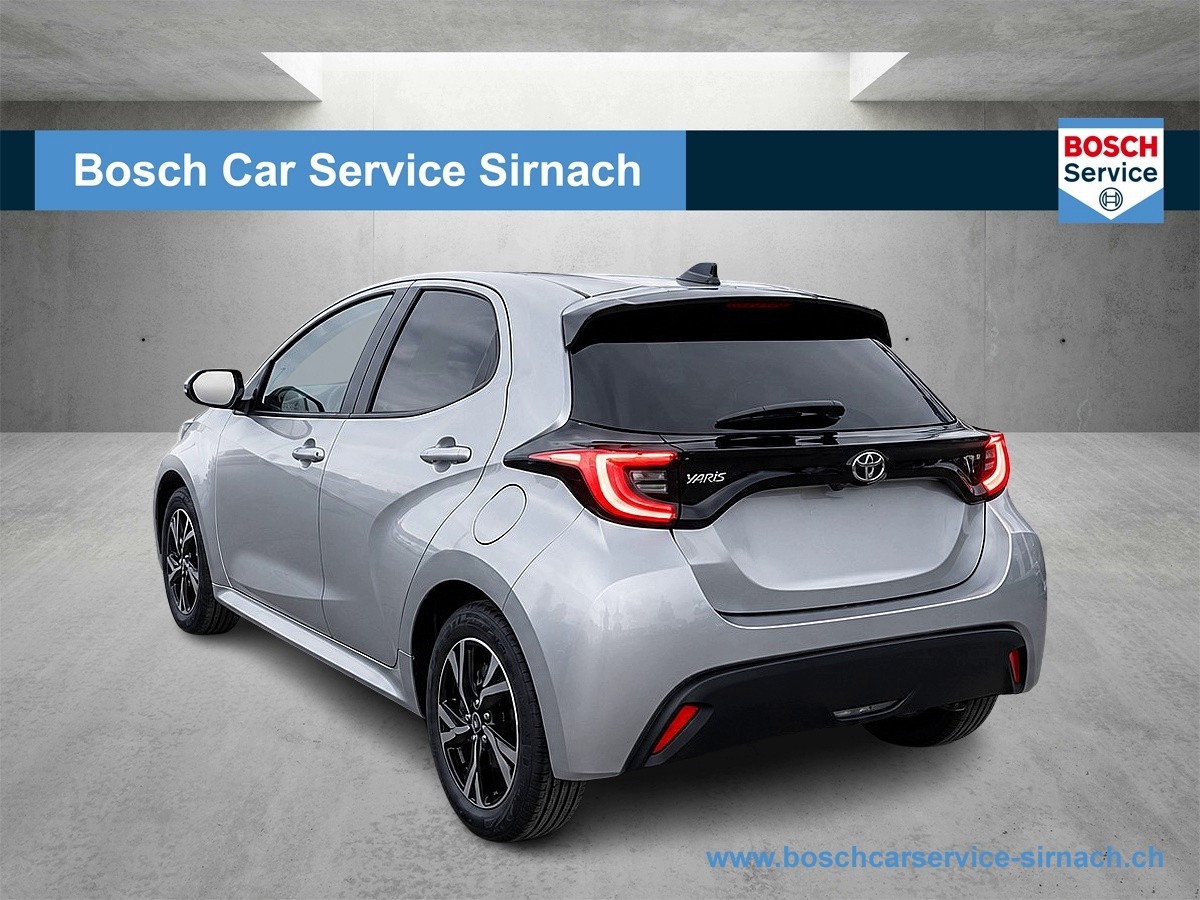 TOYOTA Yaris 1.5 Comfort e-CVT VVTi-HSD SPORT-showroom-element-2