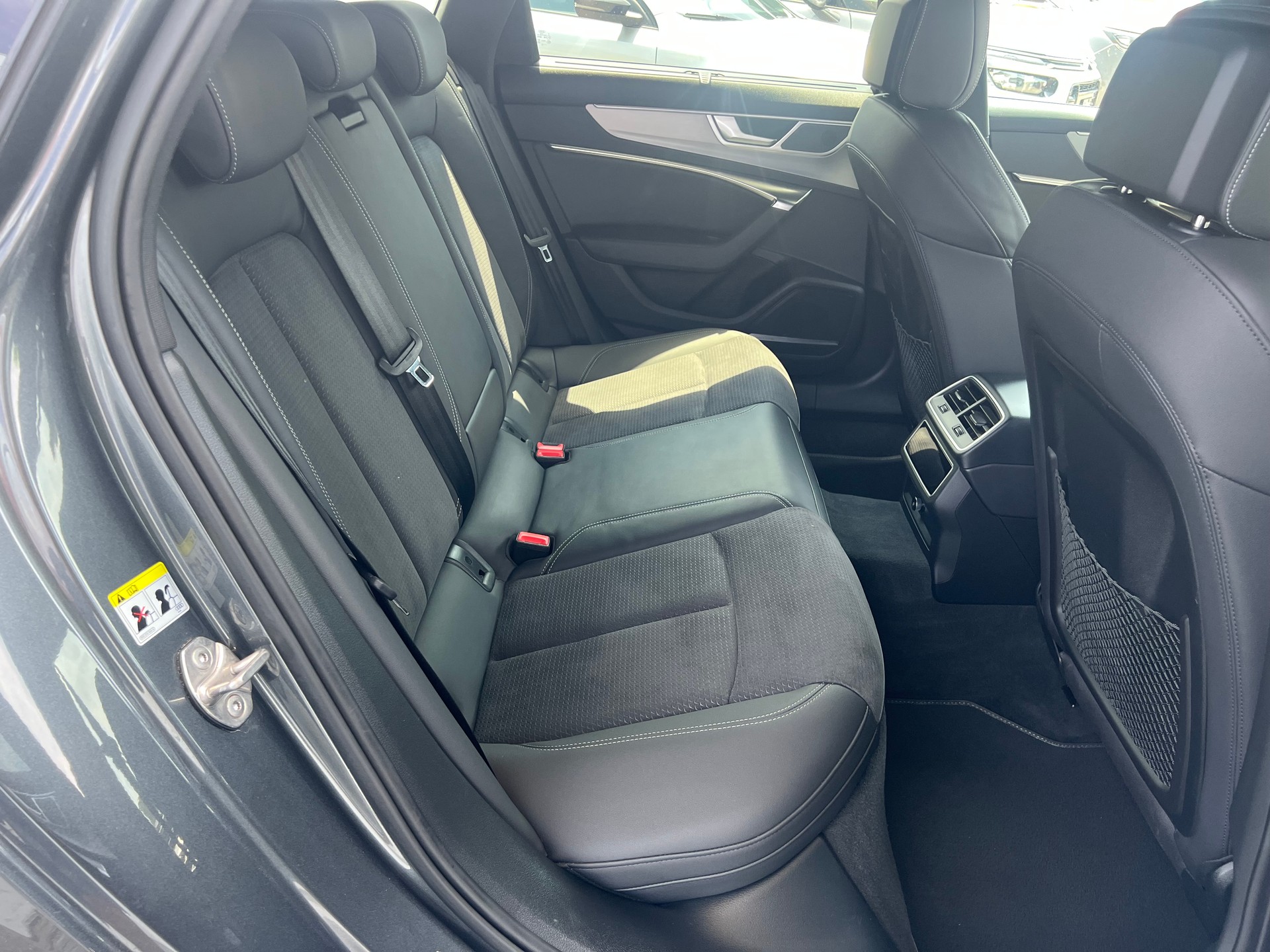AUDI A6 Avant 3.0 TDI S-Line 4x4 * Navi * Teilleder Rückfahrtkamera * Head -up Display * Standheizung *AHK 2000 kg.*Assistenzpaket **-image-10