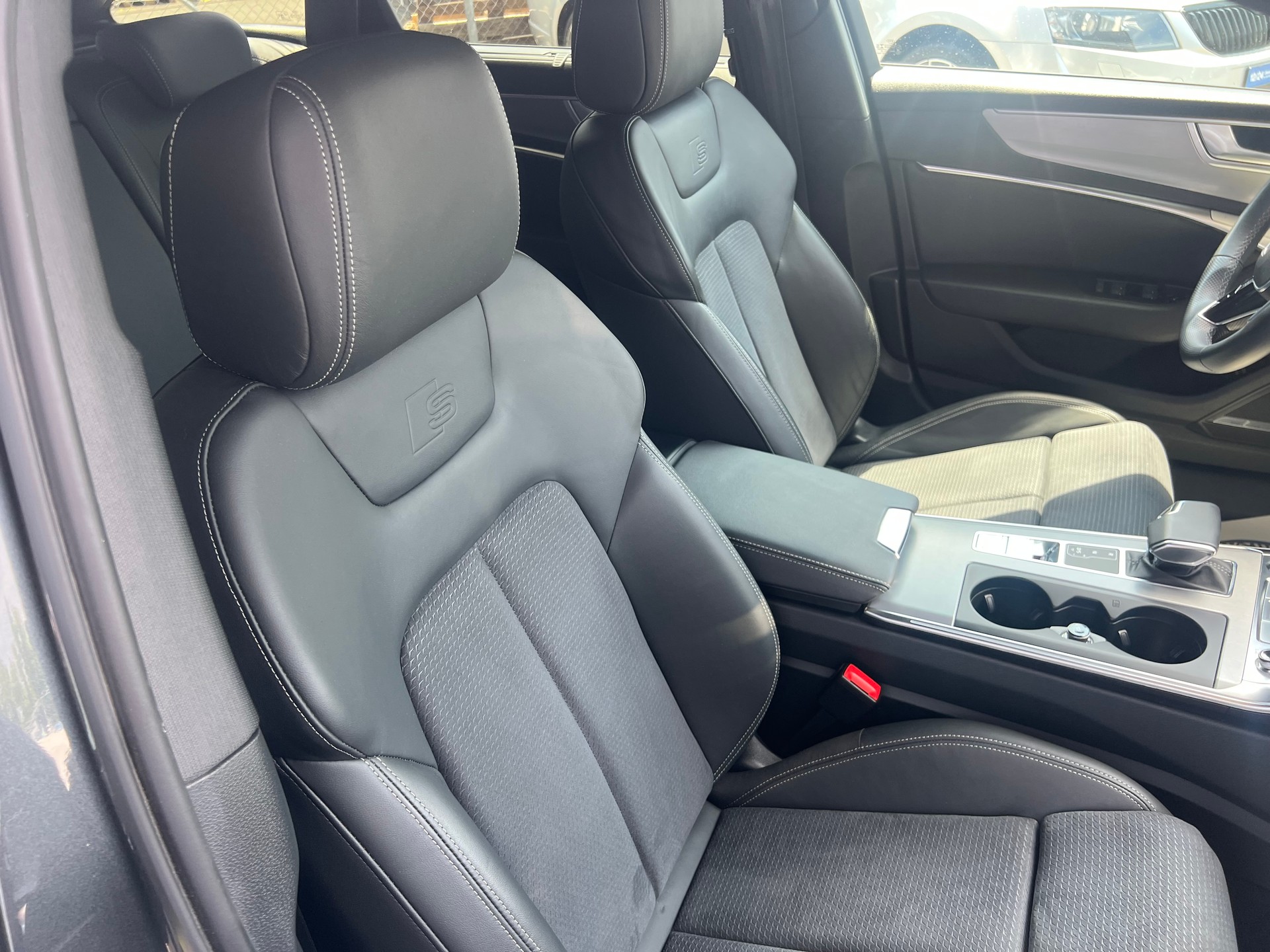 AUDI A6 Avant 3.0 TDI S-Line 4x4 * Navi * Teilleder Rückfahrtkamera * Head -up Display * Standheizung *AHK 2000 kg.*Assistenzpaket **-image-12