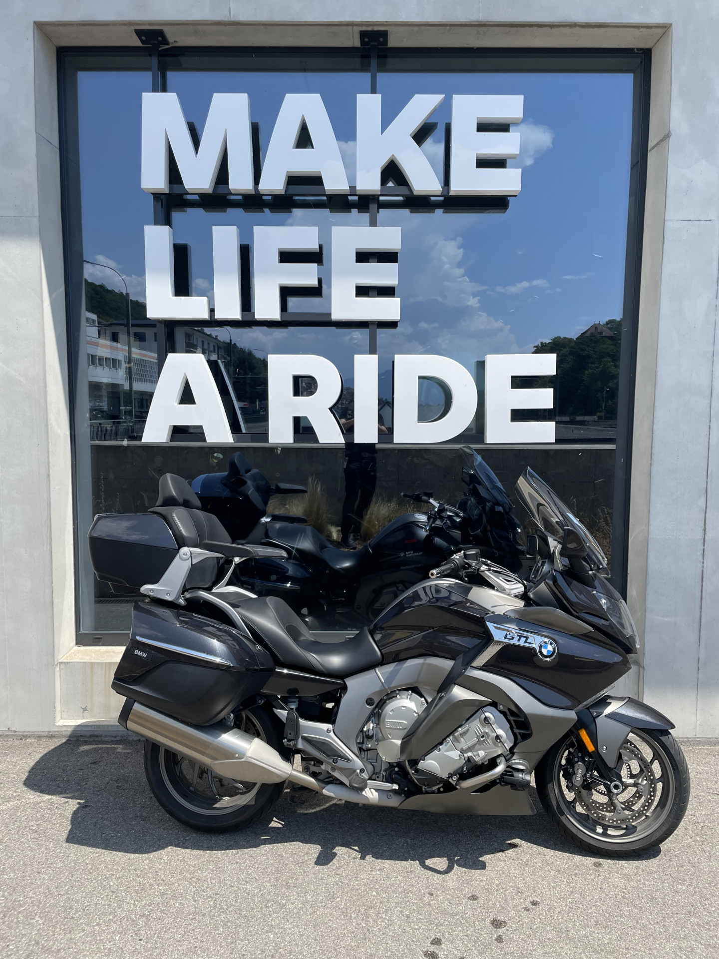 BMW K 1600 GTL-image-1
