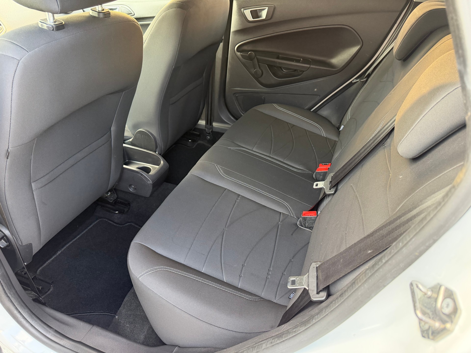 FORD Fiesta 1.0 Trend-image-9