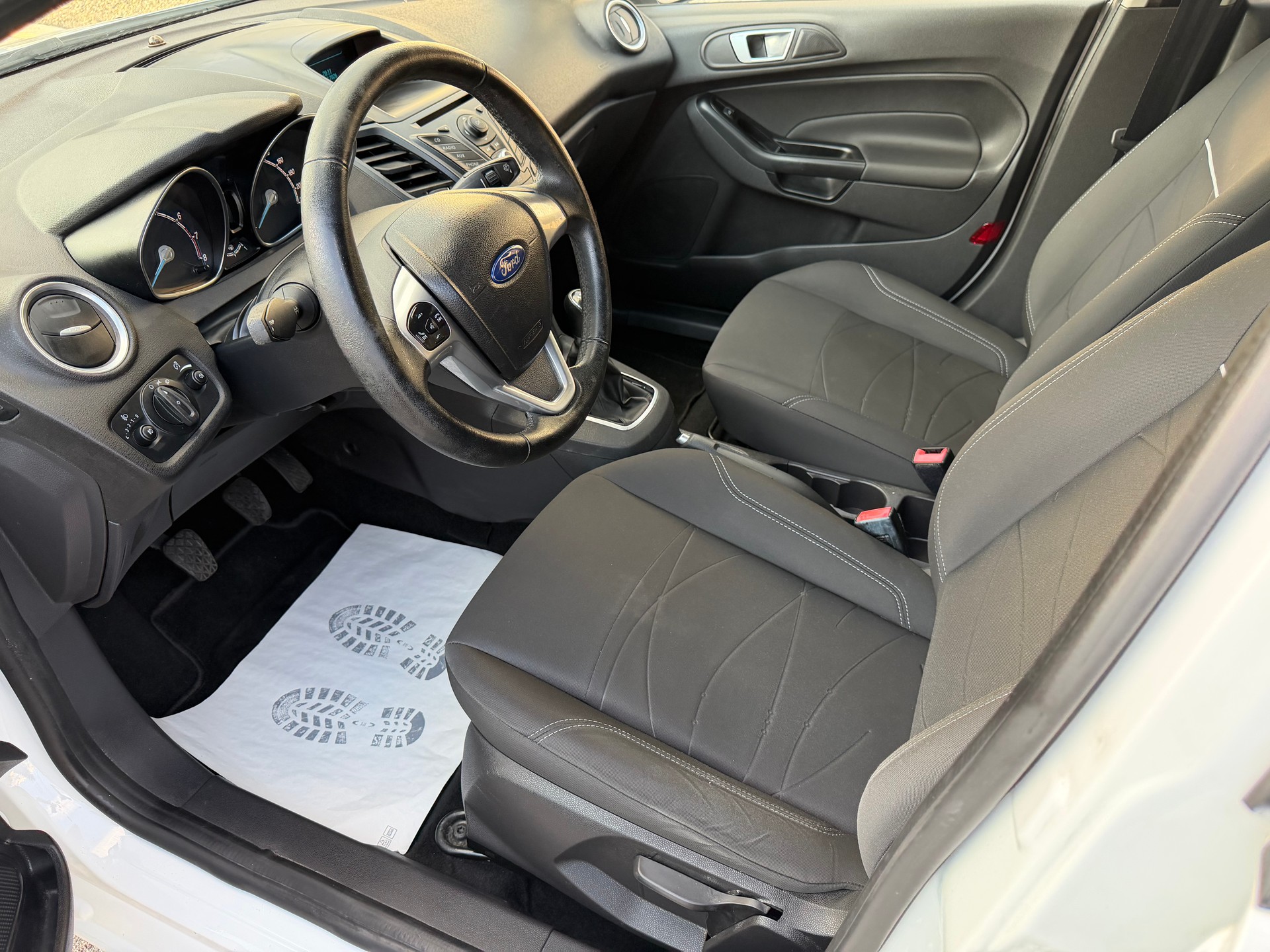 FORD Fiesta 1.0 Trend-image-7