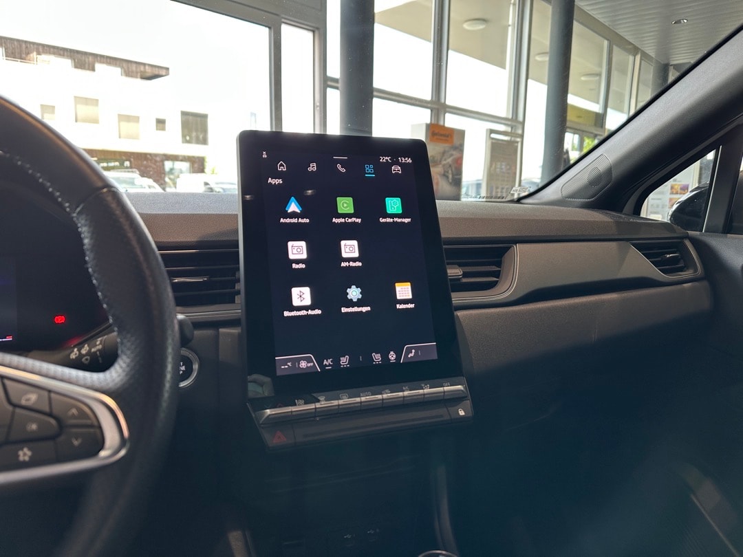 RENAULT Captur 1.3 TCe Techno-image-16