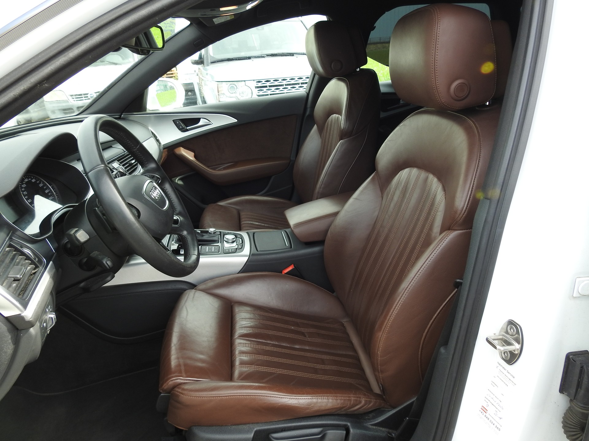 AUDI A6 Avant 3.0 TDI V6 quattro S-tronic-image-14