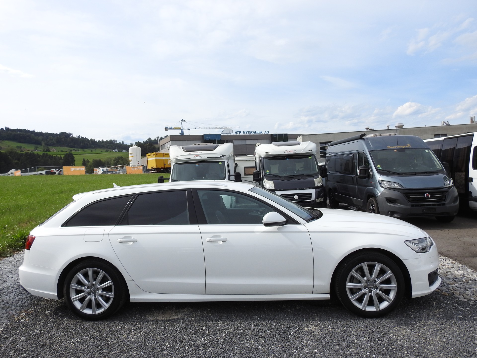 AUDI A6 Avant 3.0 TDI V6 quattro S-tronic-image-7