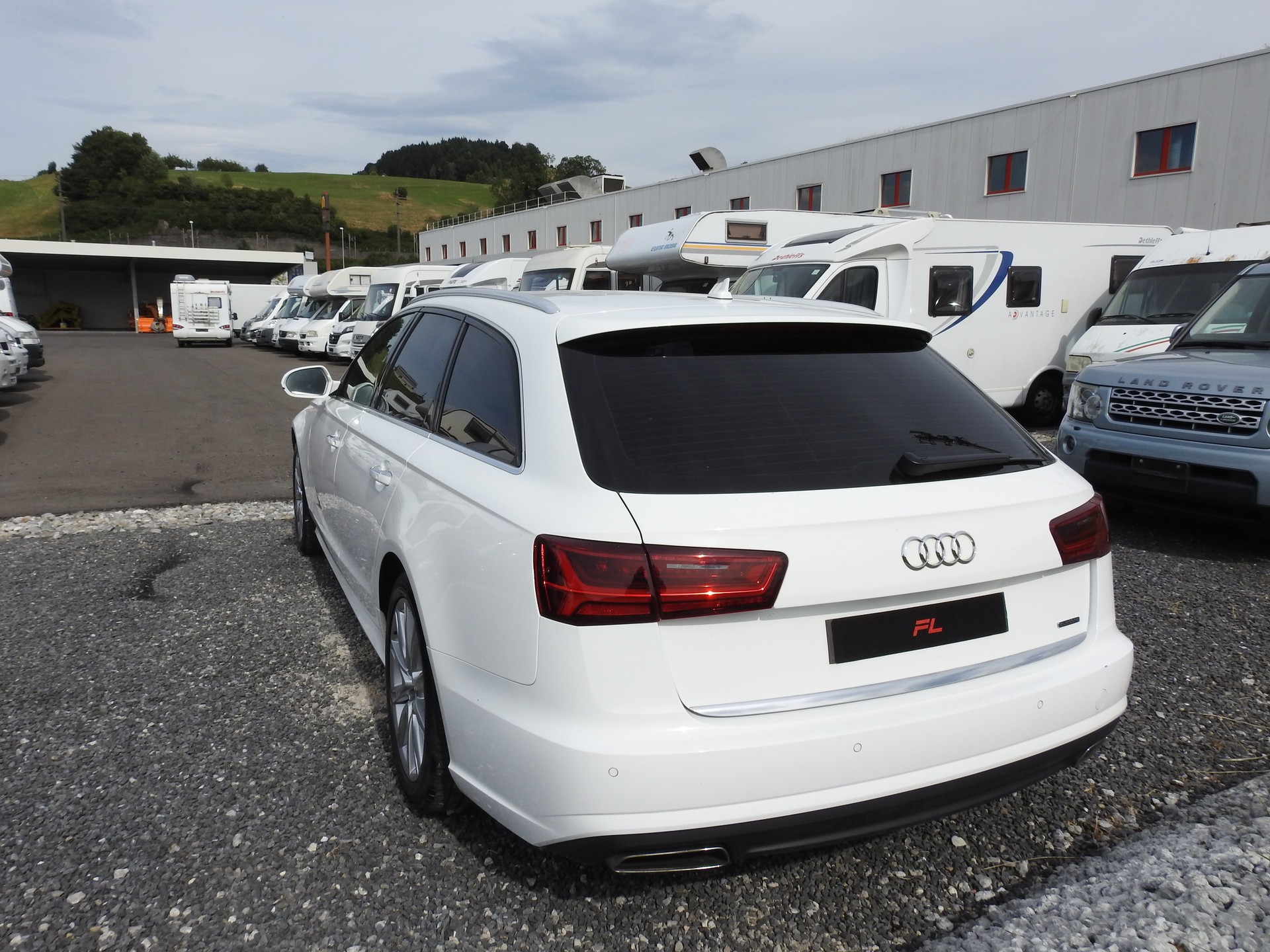 AUDI A6 Avant 3.0 TDI V6 quattro S-tronic-image-4