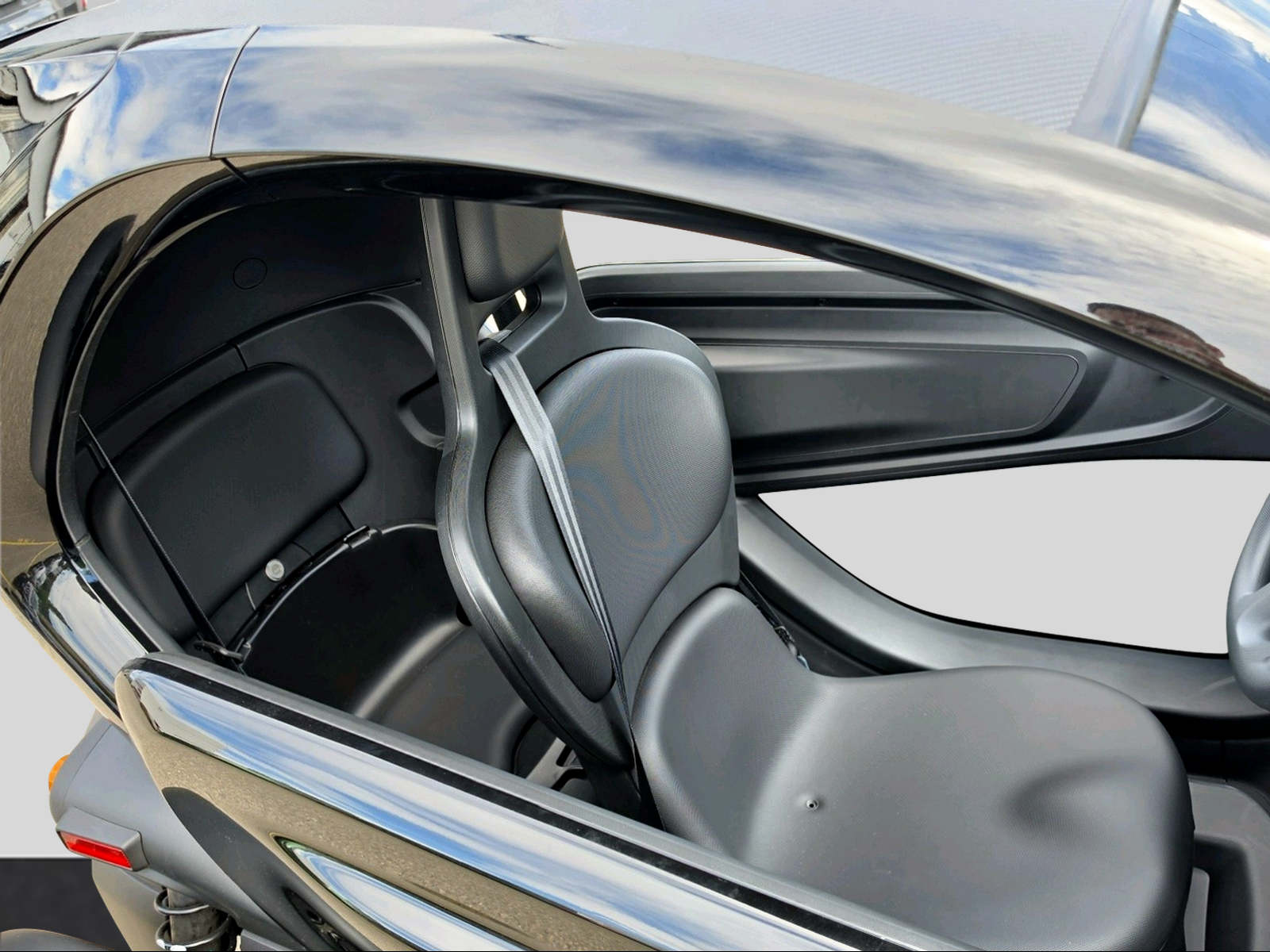 RENAULT Twizy FP Intens Black inkl. Batterie-image-7