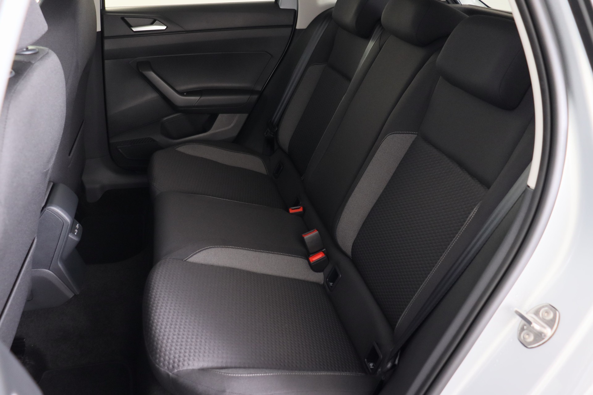 VW Polo 1.0 TSI Life DSG-image-19