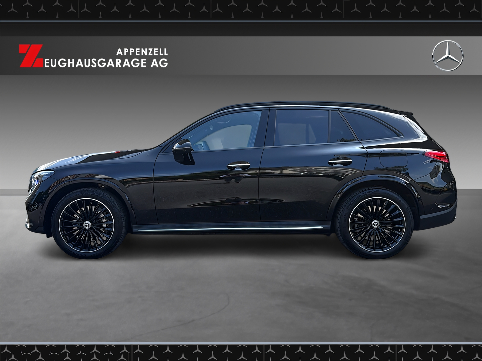 MERCEDES-BENZ GLC 400 e 4M 9G-Tronic-showroom-element-2