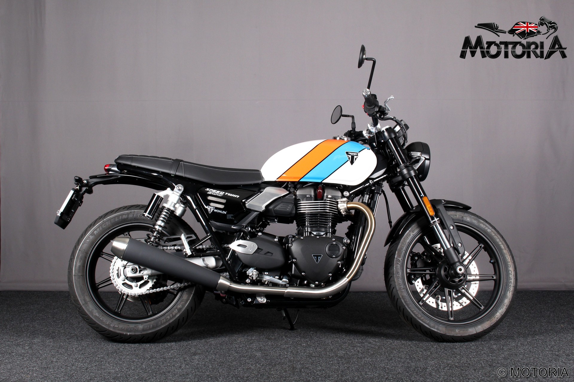 TRIUMPH Speed Twin 900-image-1