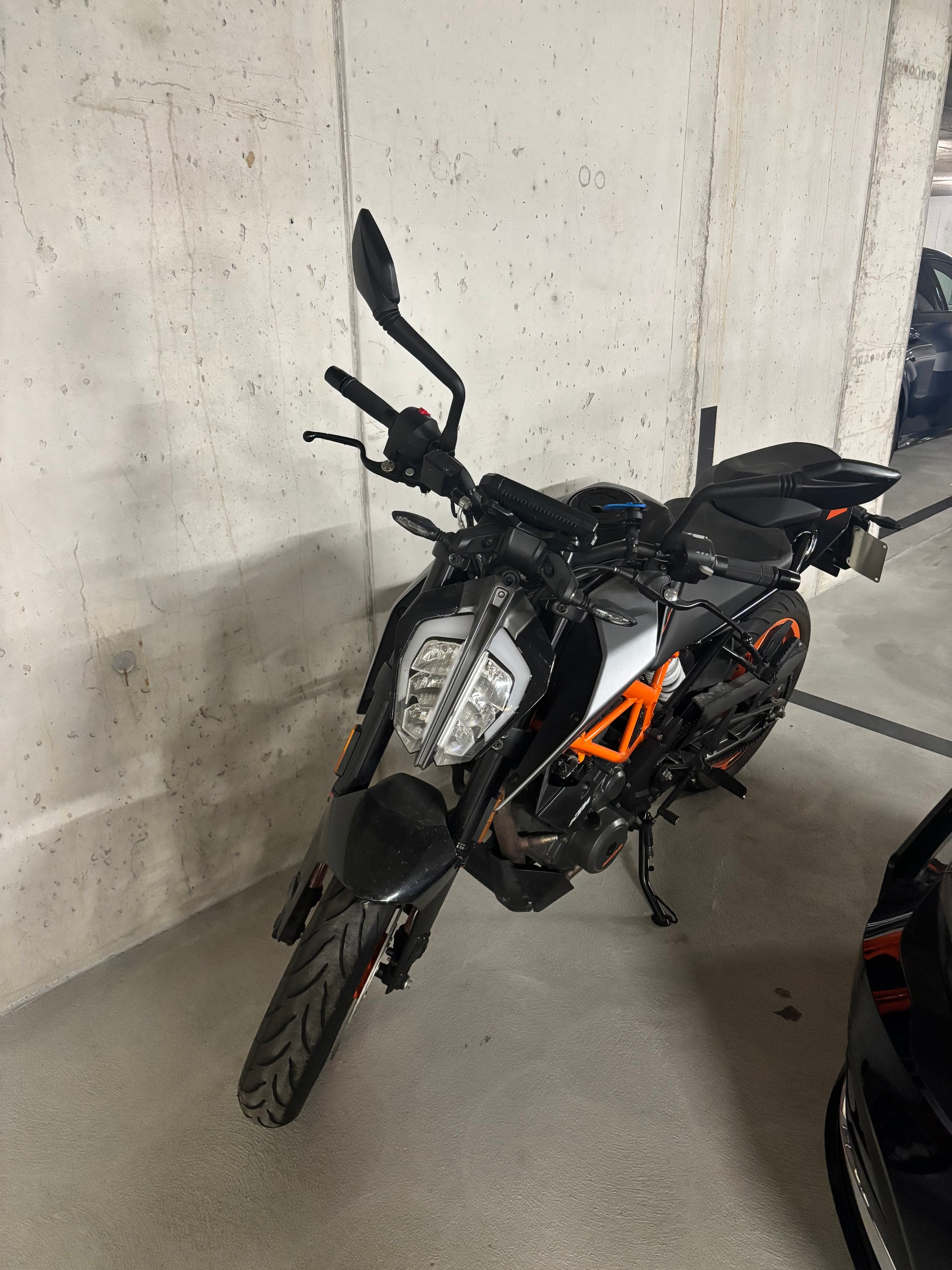 KTM 390 Duke-image-0