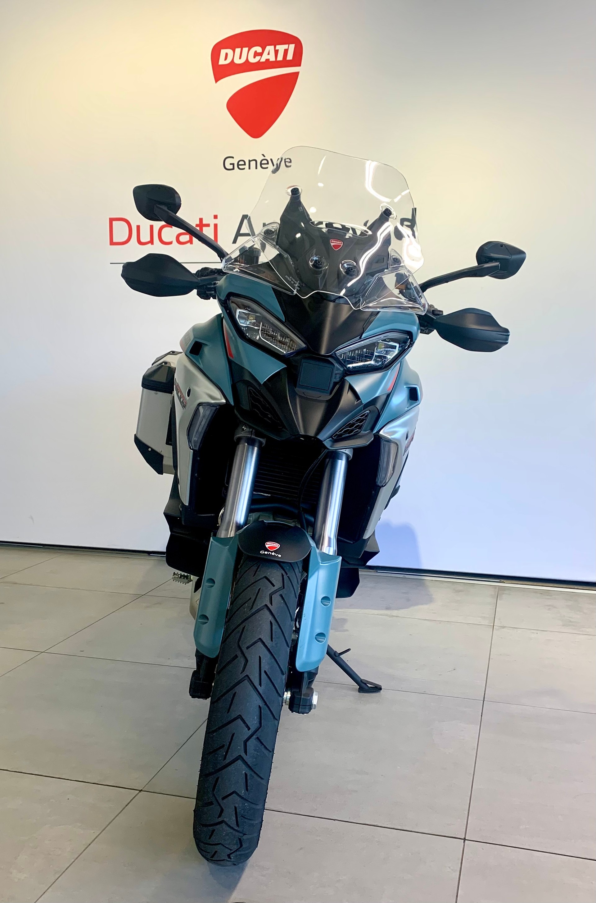 DUCATI Multistrada V4 Rally Travel Adventure-image-2